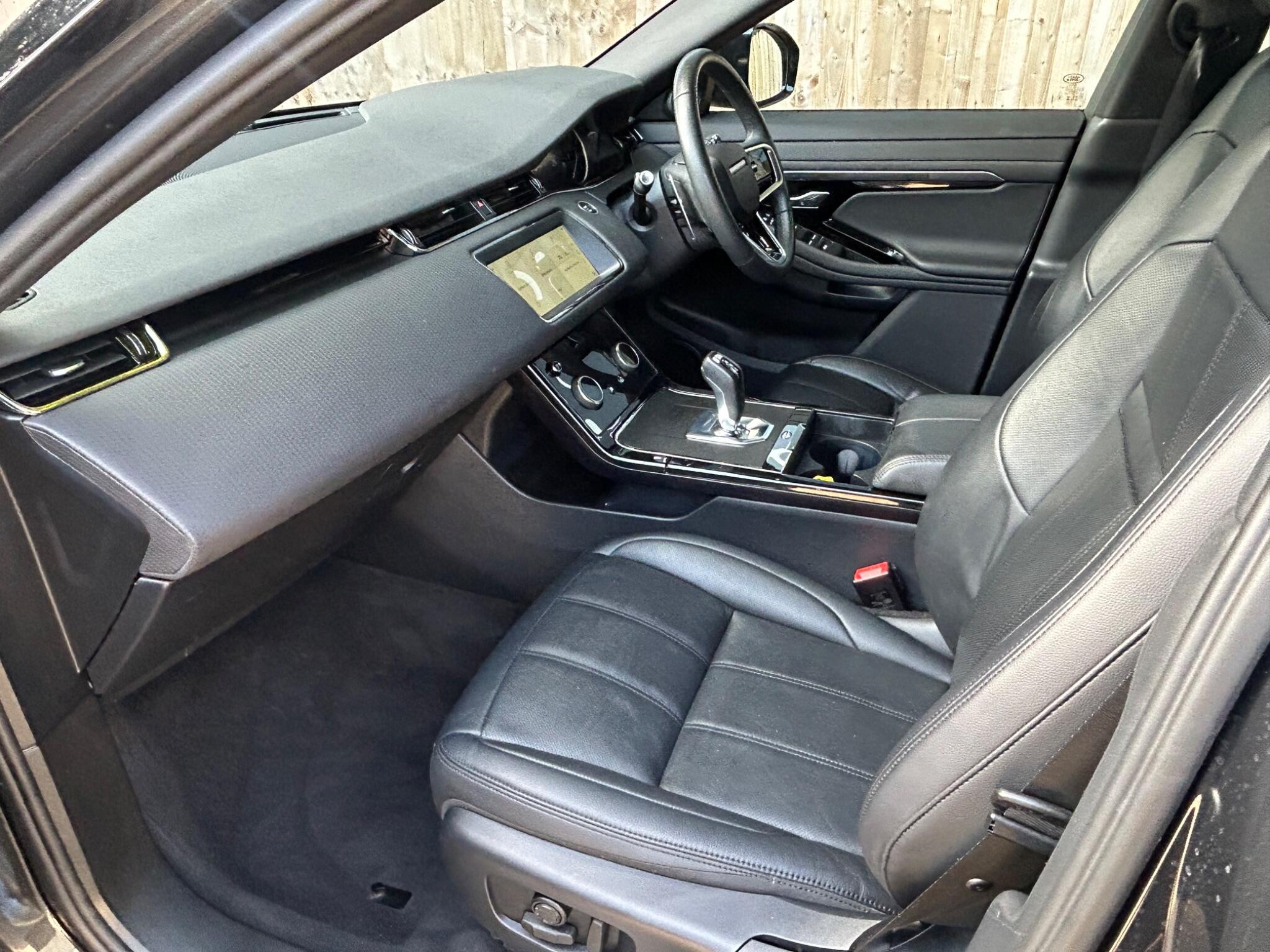 Land Rover Range Rover Evoque view 27