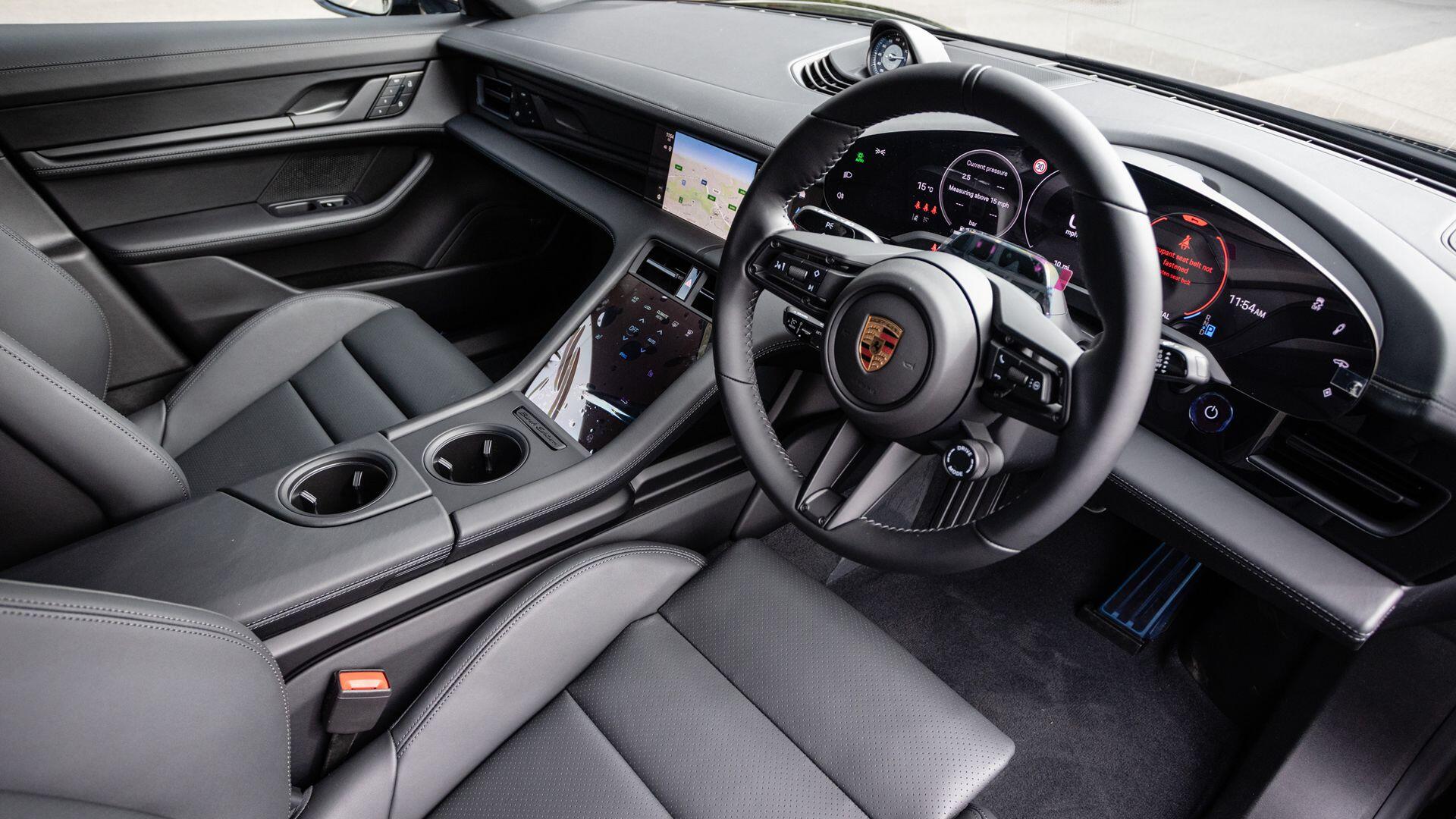 Porsche Taycan view 10