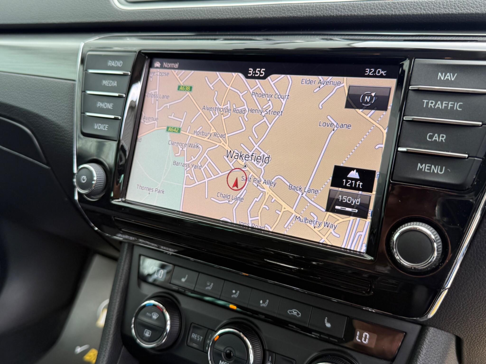 Skoda Superb view 44