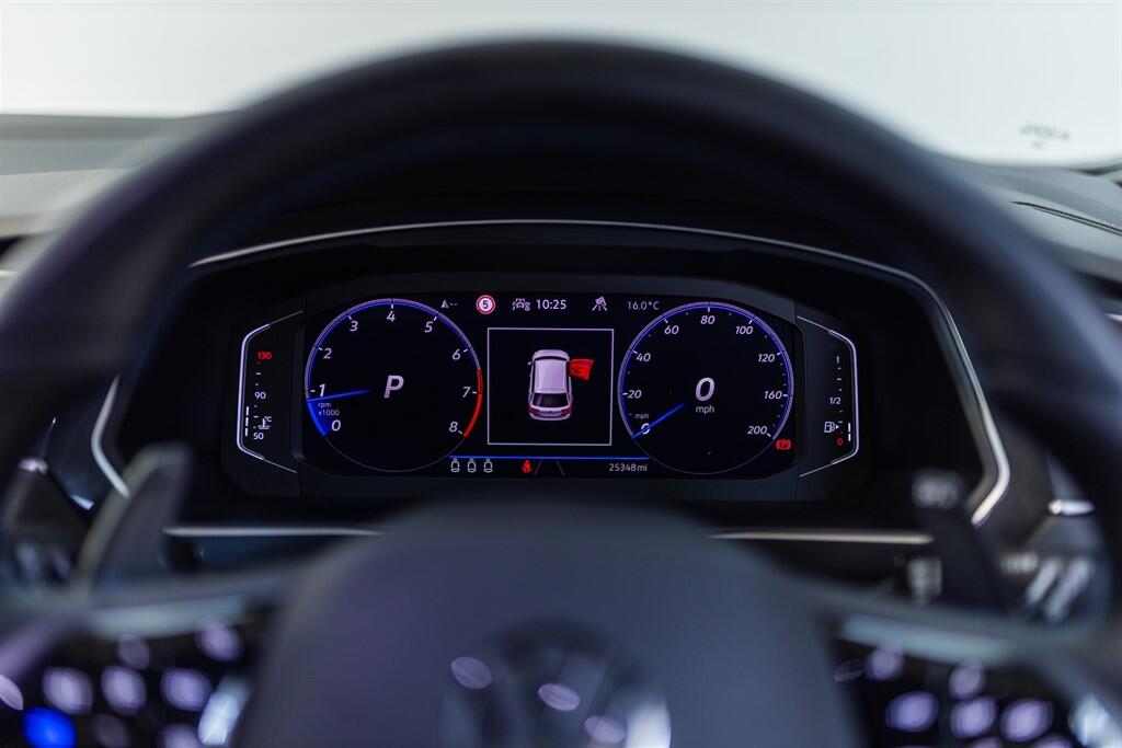 Volkswagen Tiguan view 35