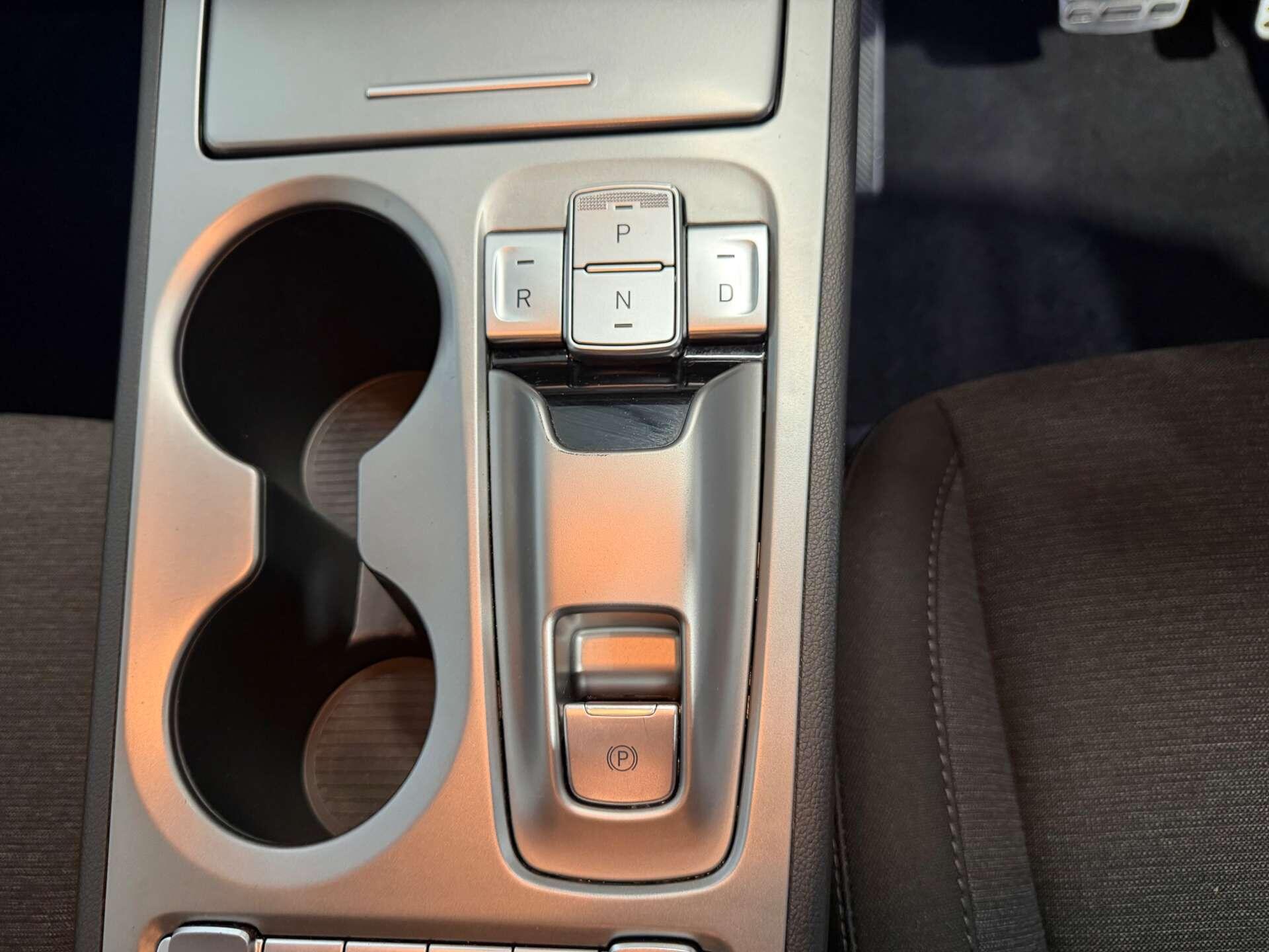 Hyundai Kona view 21