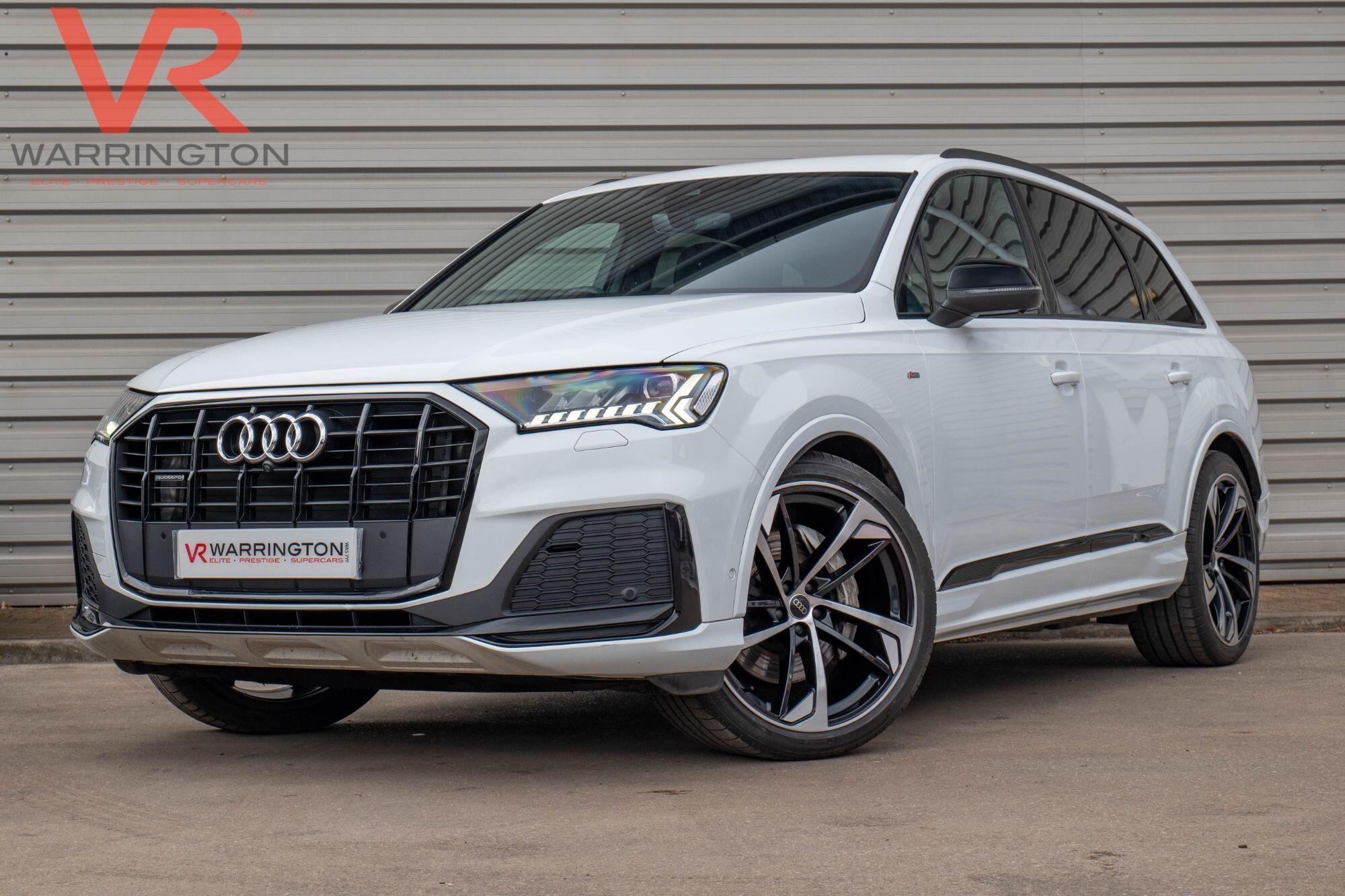 Audi Q7 view 6