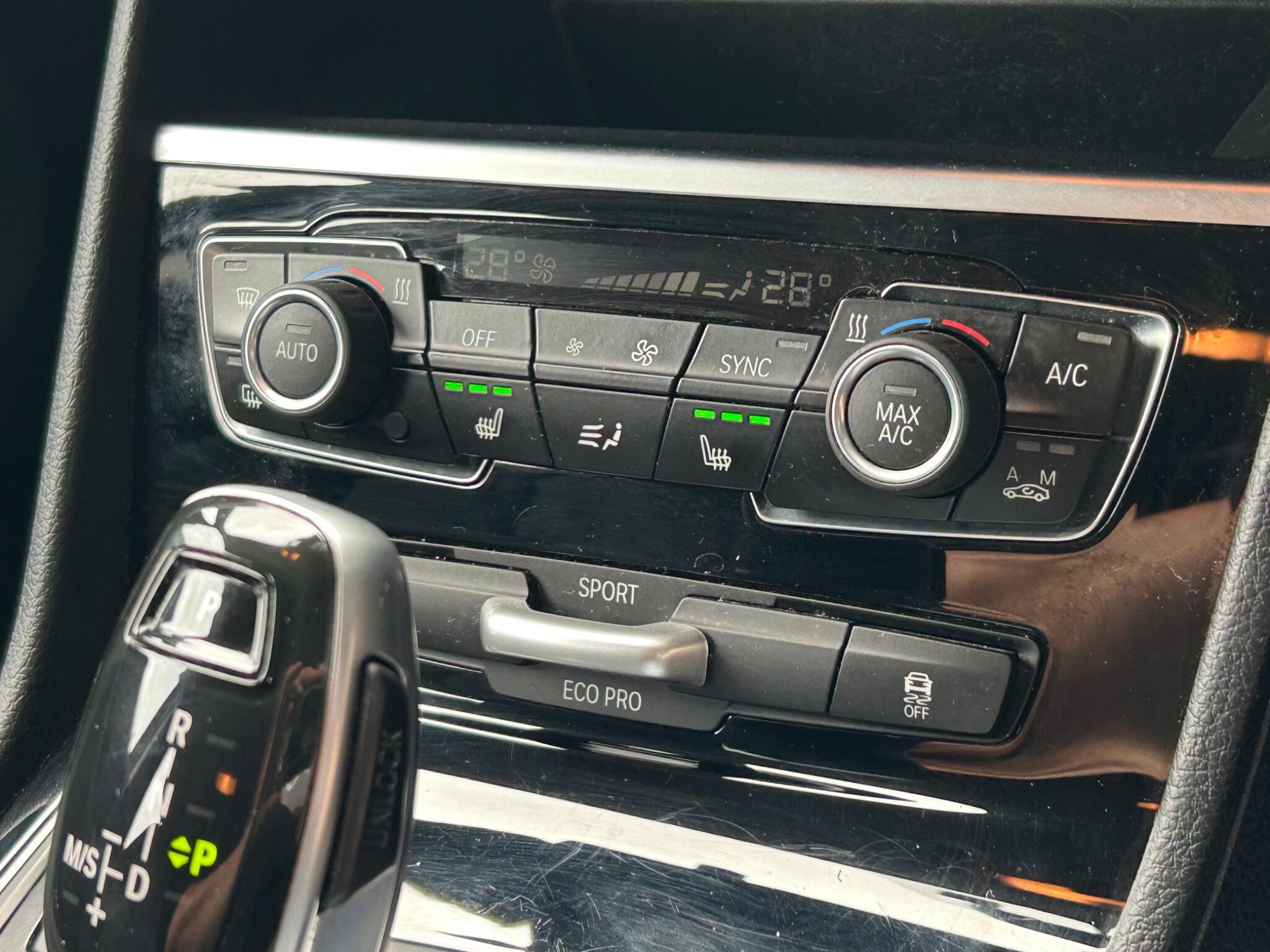 BMW 2 Series view 23