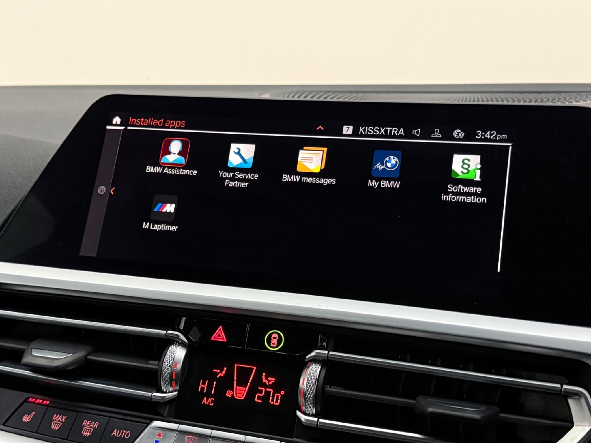 BMW 3 Series view 34