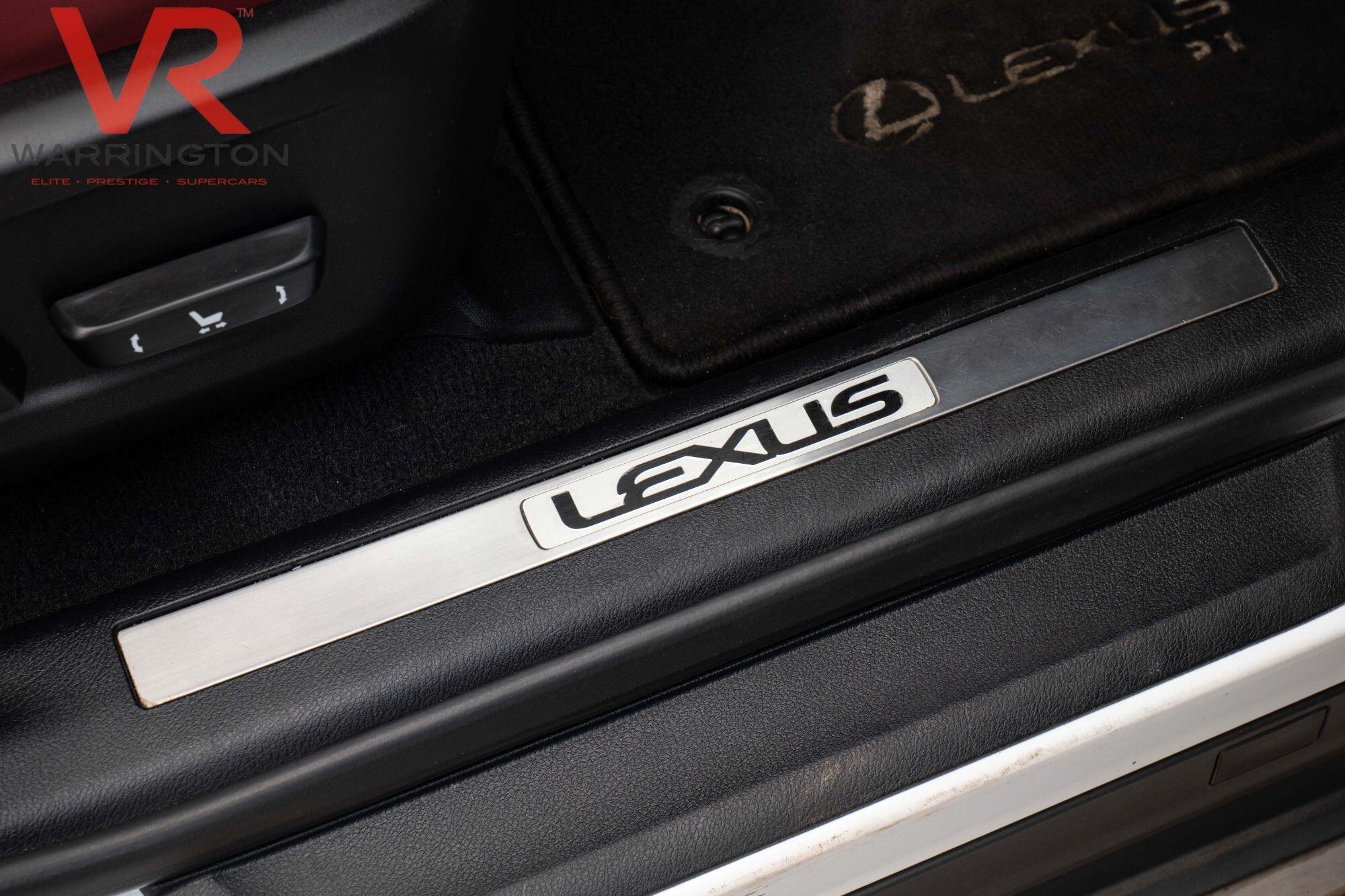 Lexus RX view 21
