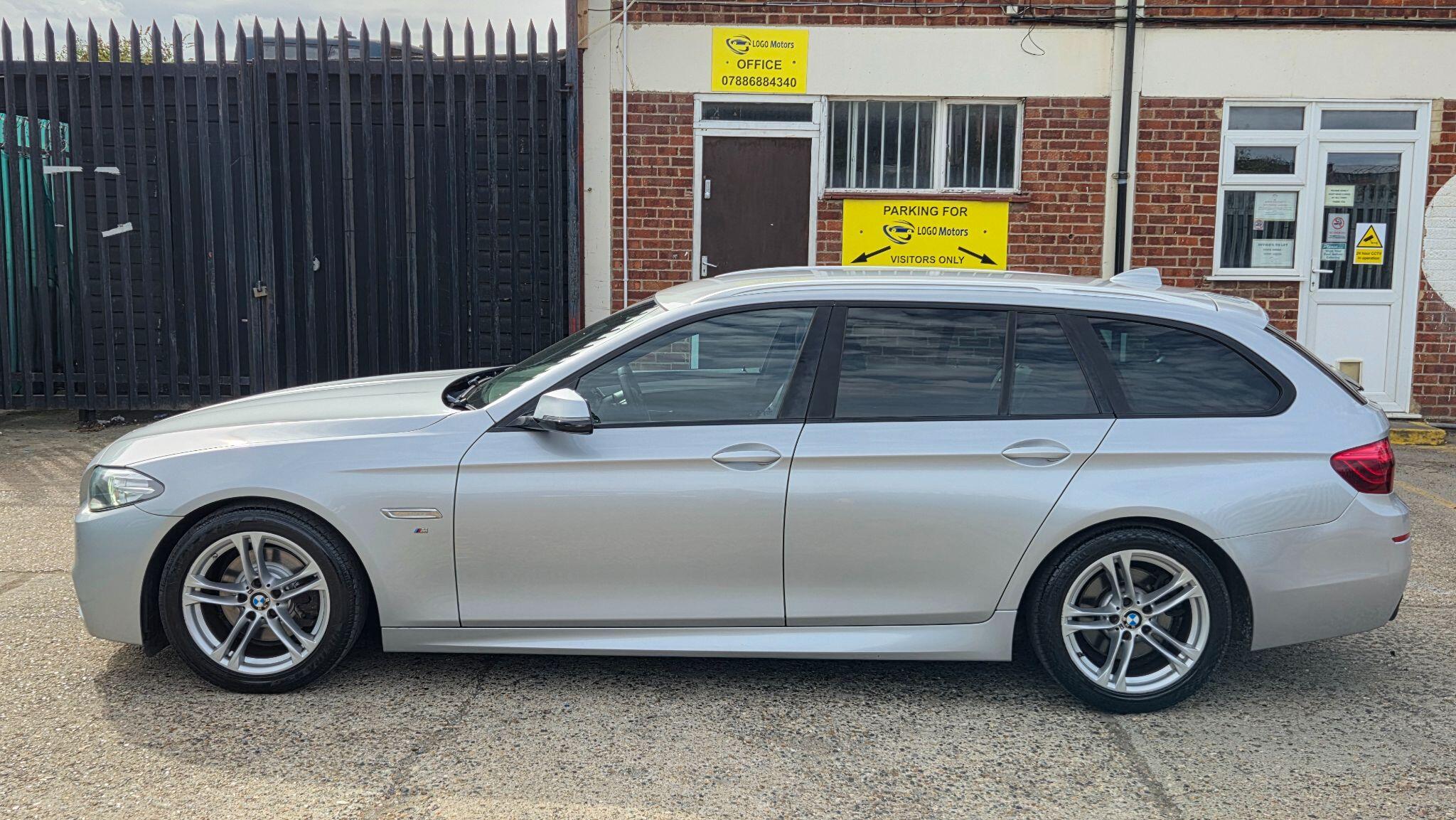 BMW 5 Series view 5