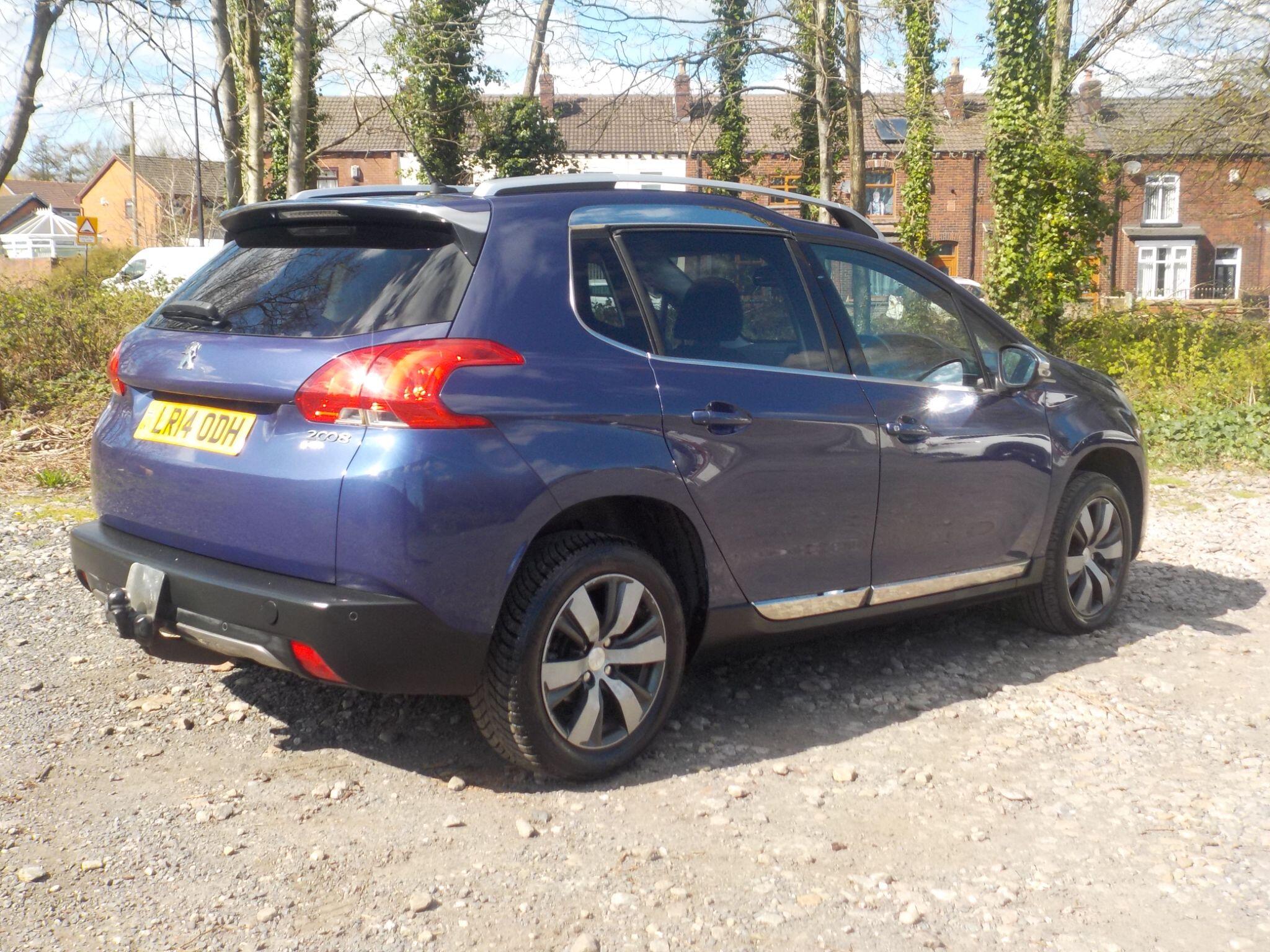 Peugeot 2008 1.6 e-HDi Allure Euro 5 (s/s) 5dr