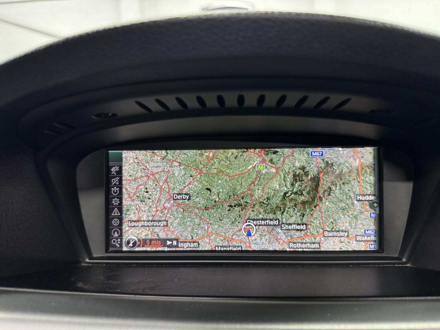 BMW 3 Series view 15