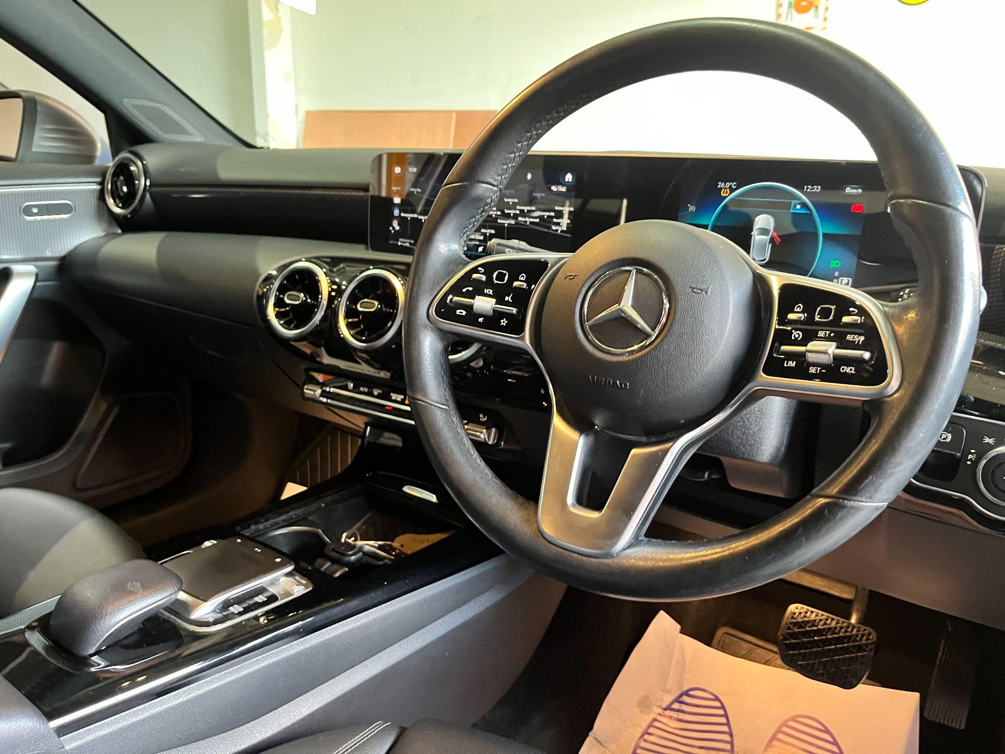 Mercedes-Benz A Class view 39