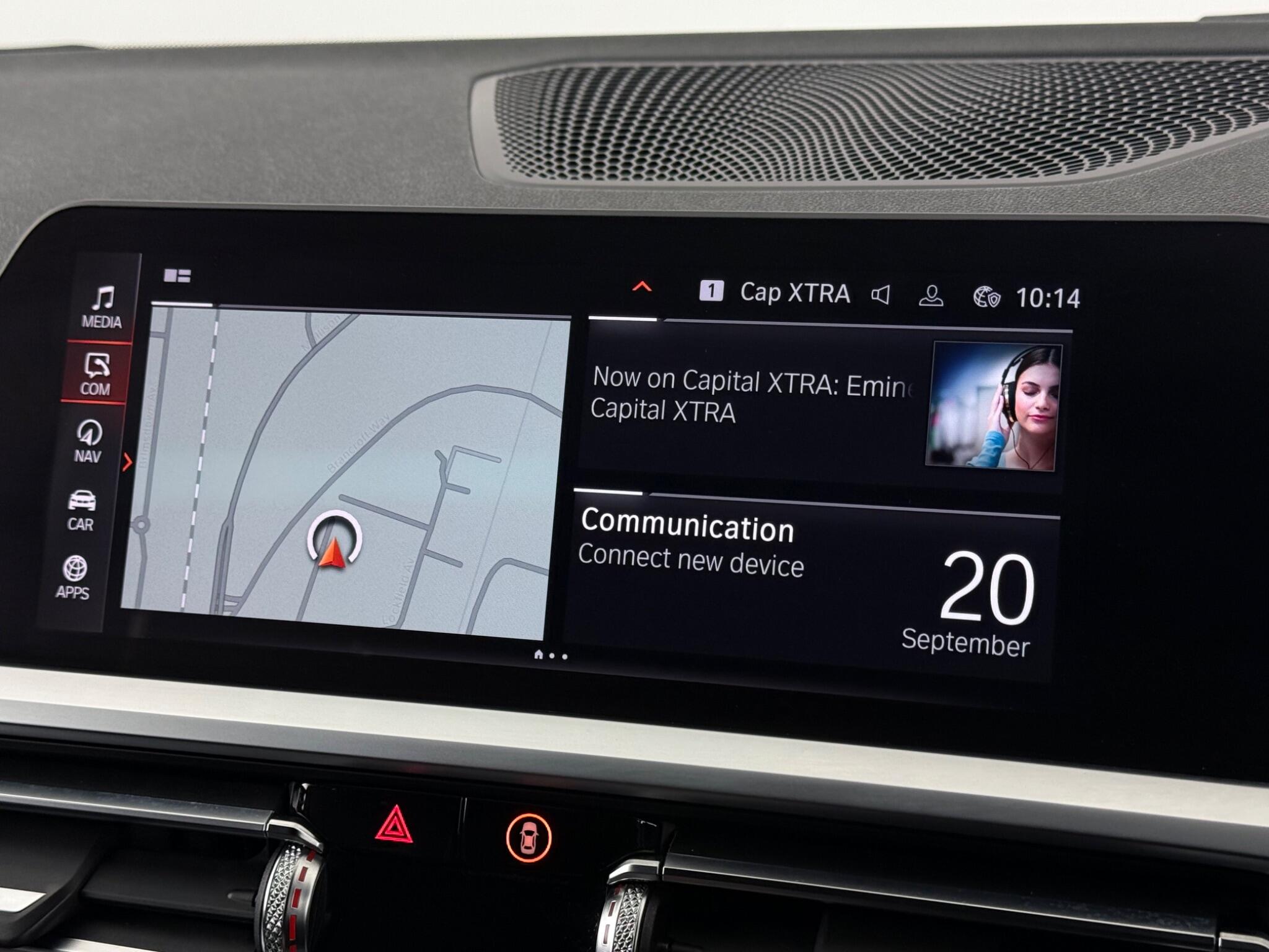 BMW 3 Series view 25