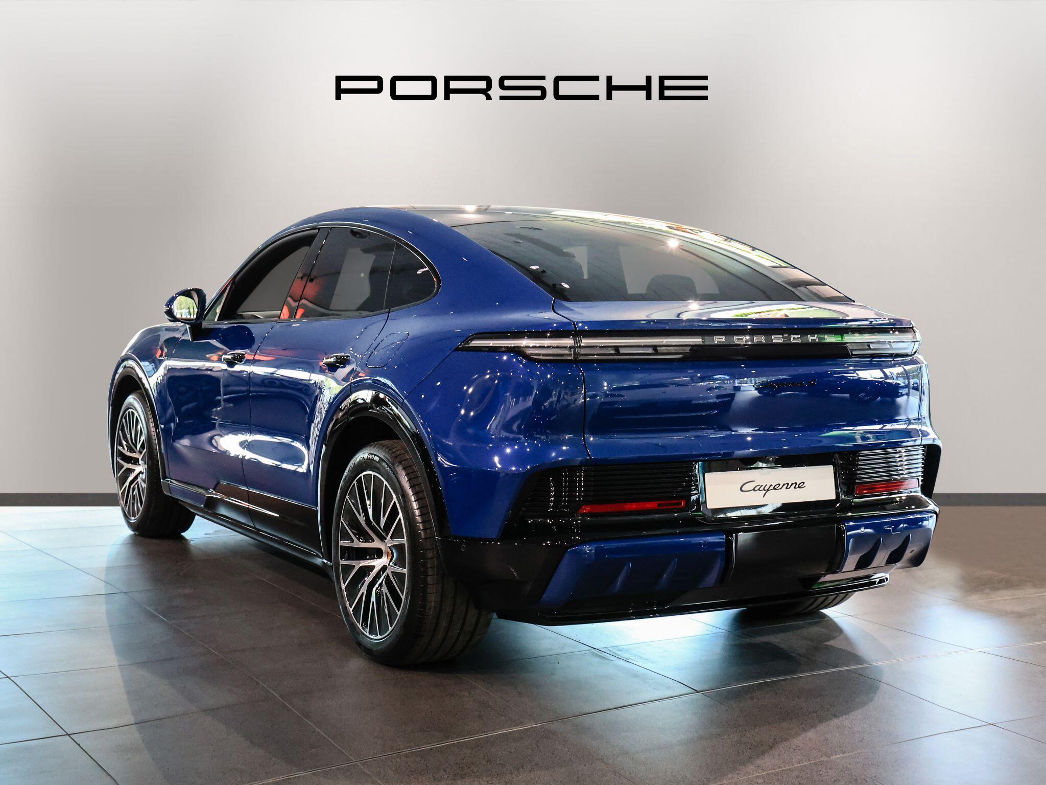 Porsche Cayenne view 4