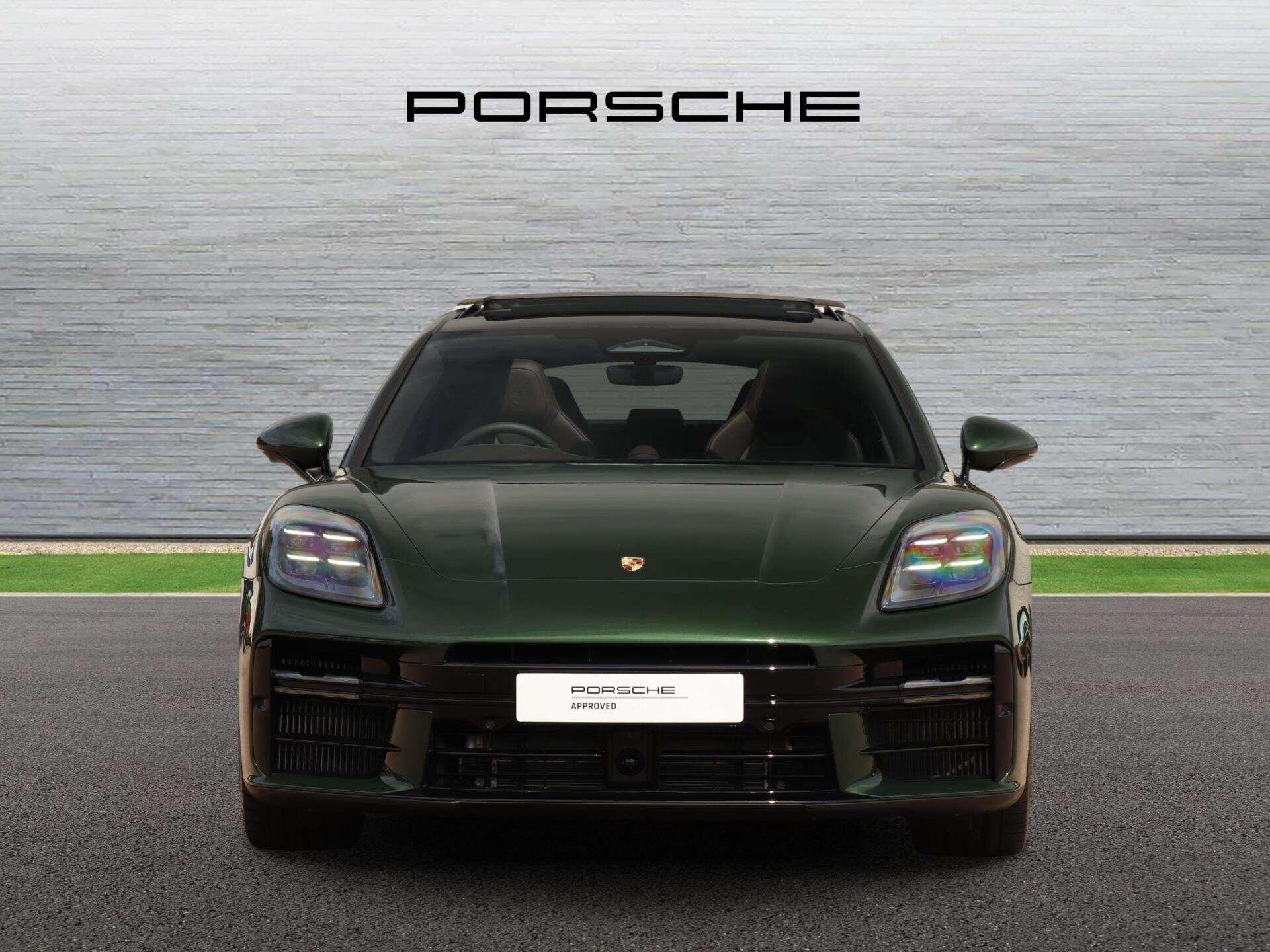 Porsche Panamera view 8