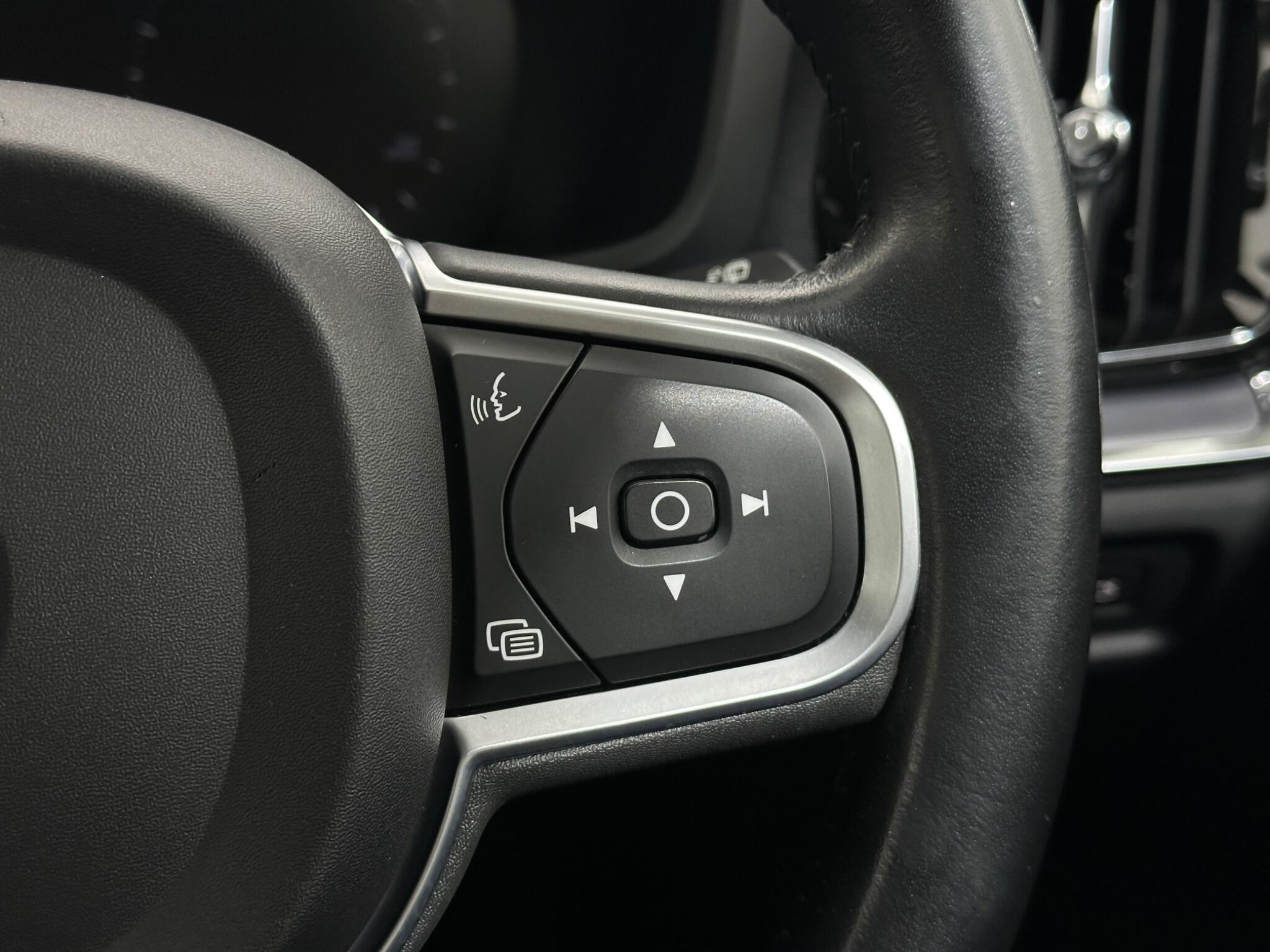Volvo V60 view 16