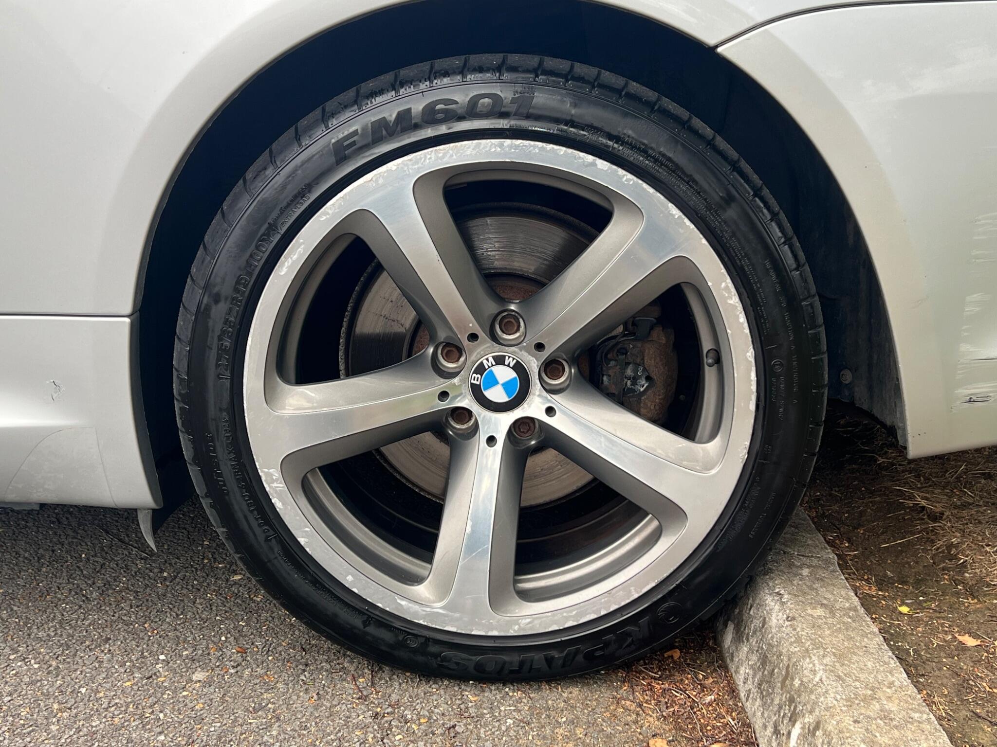 BMW 6 Series view 54