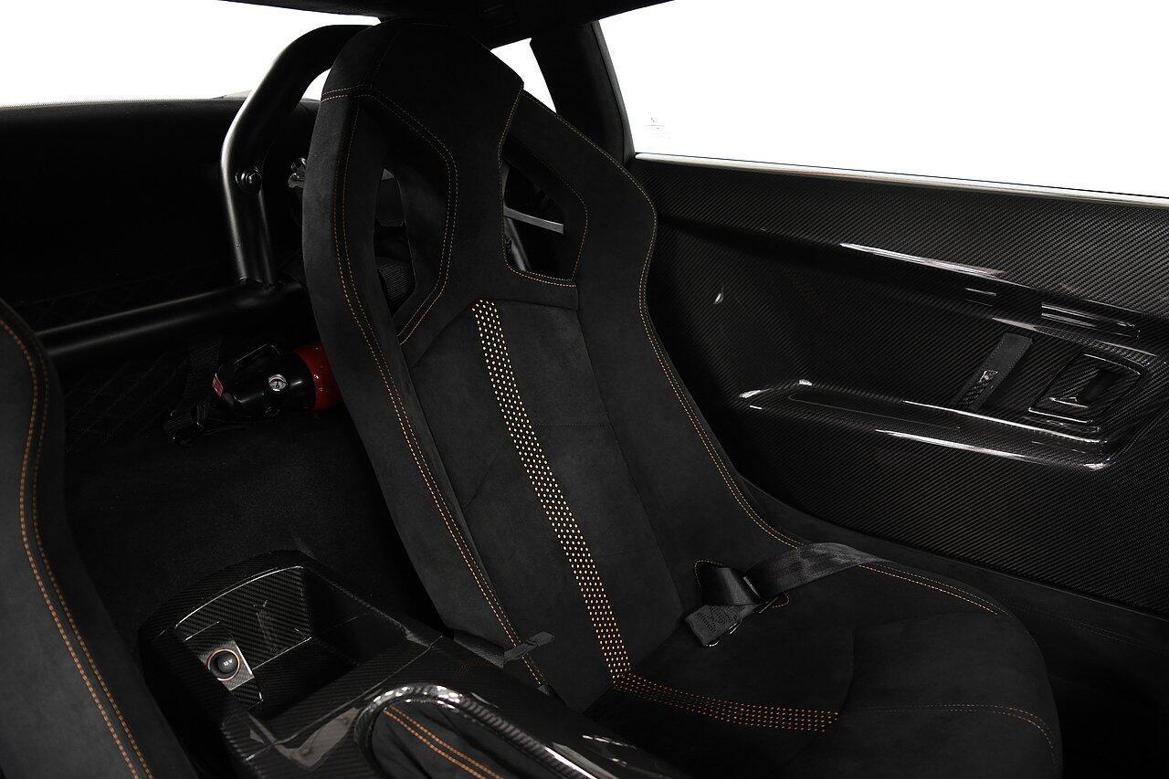 Lamborghini Gallardo view 12