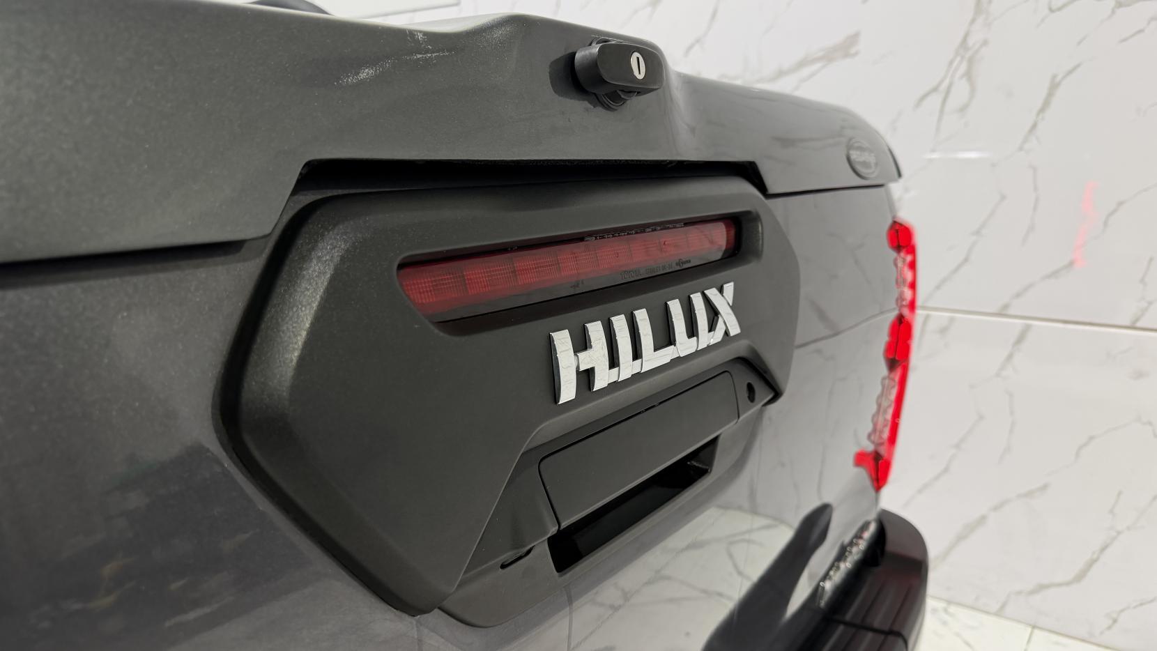 Toyota Hilux view 54