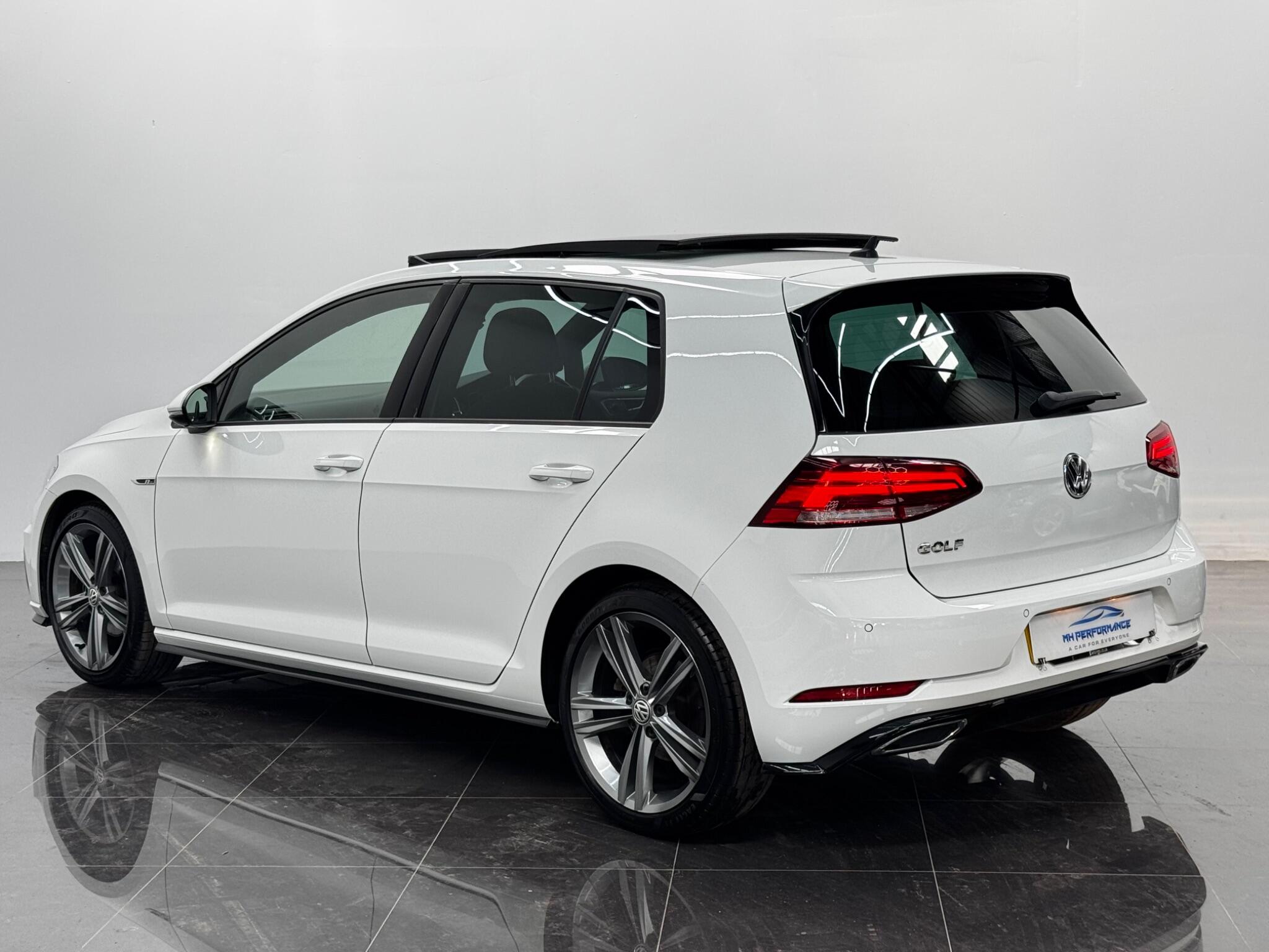 Volkswagen Golf view 36