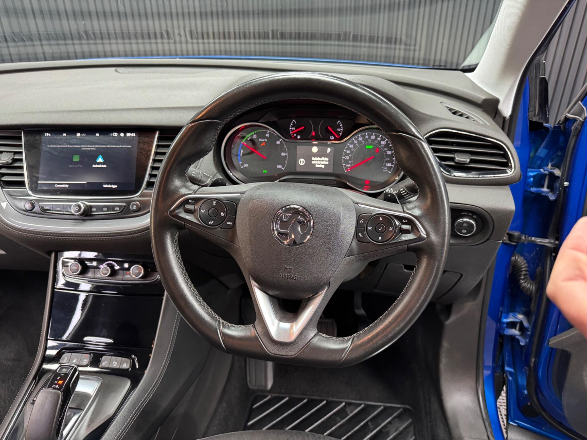 Vauxhall Grandland X view 40