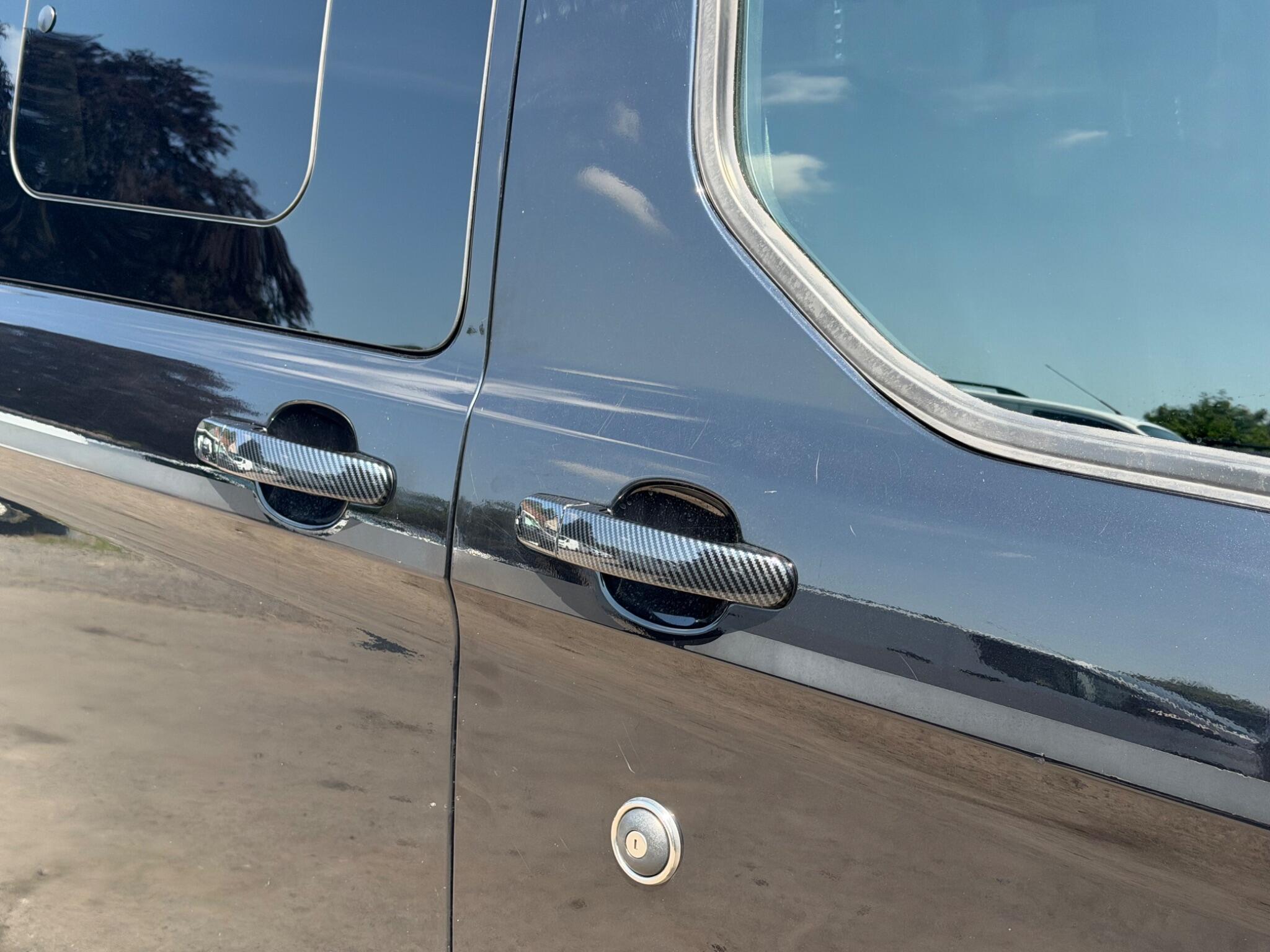Ford Transit Custom view 75