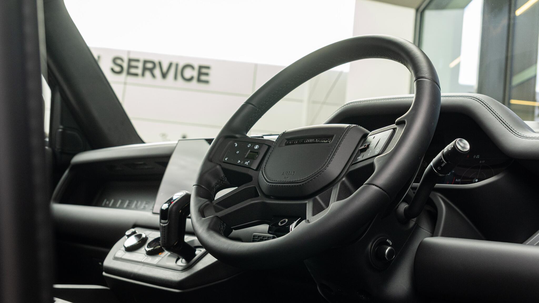 Land Rover Defender view 69