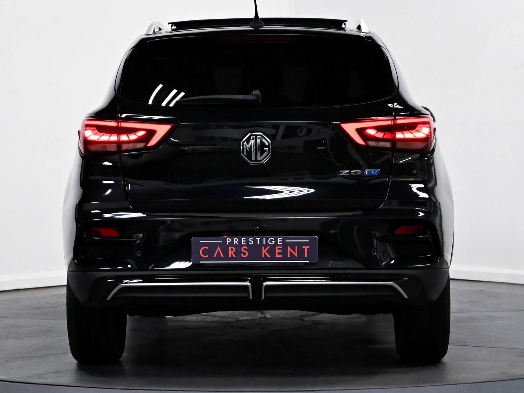 MG MG ZS view 21