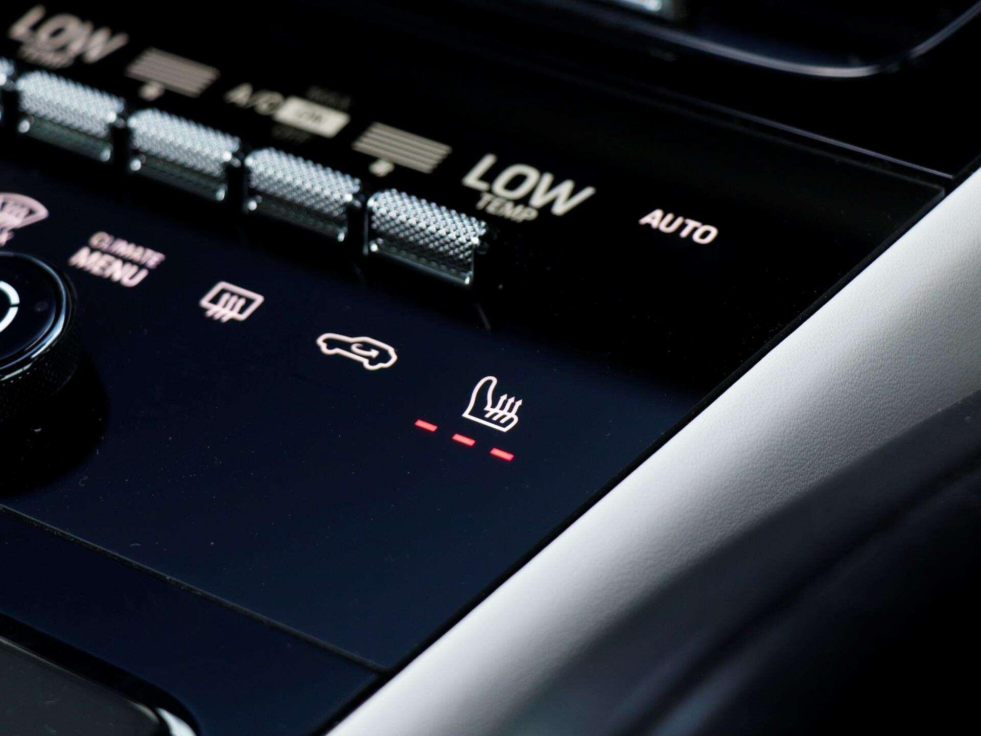 Porsche Cayenne view 18