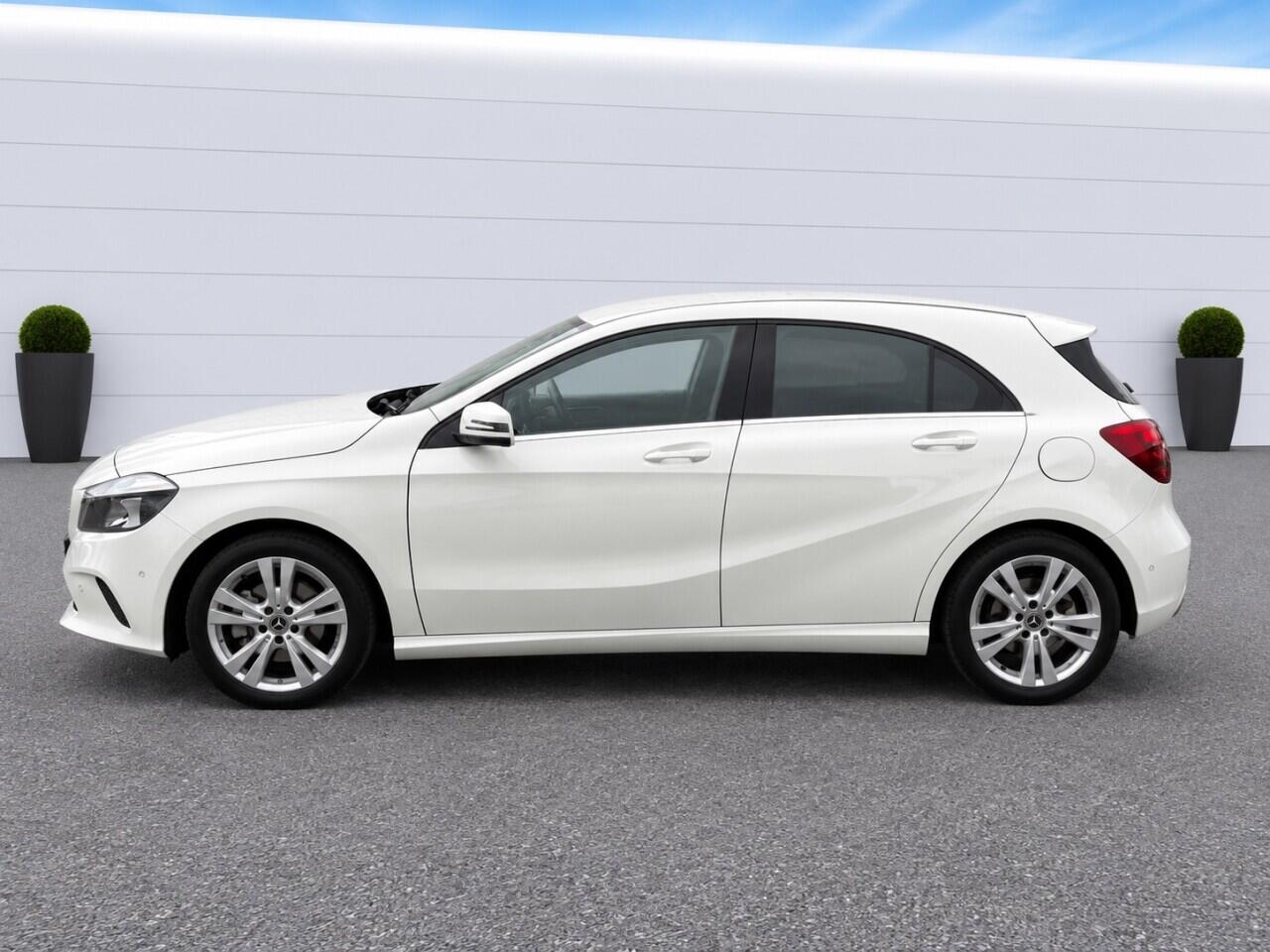 Mercedes-Benz A-Class view 9
