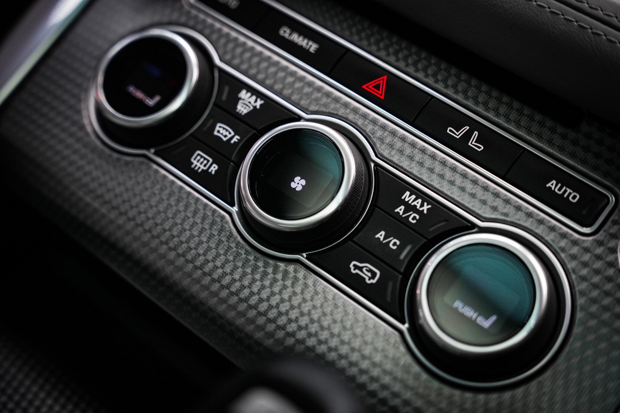 Land Rover Range Rover Sport view 42