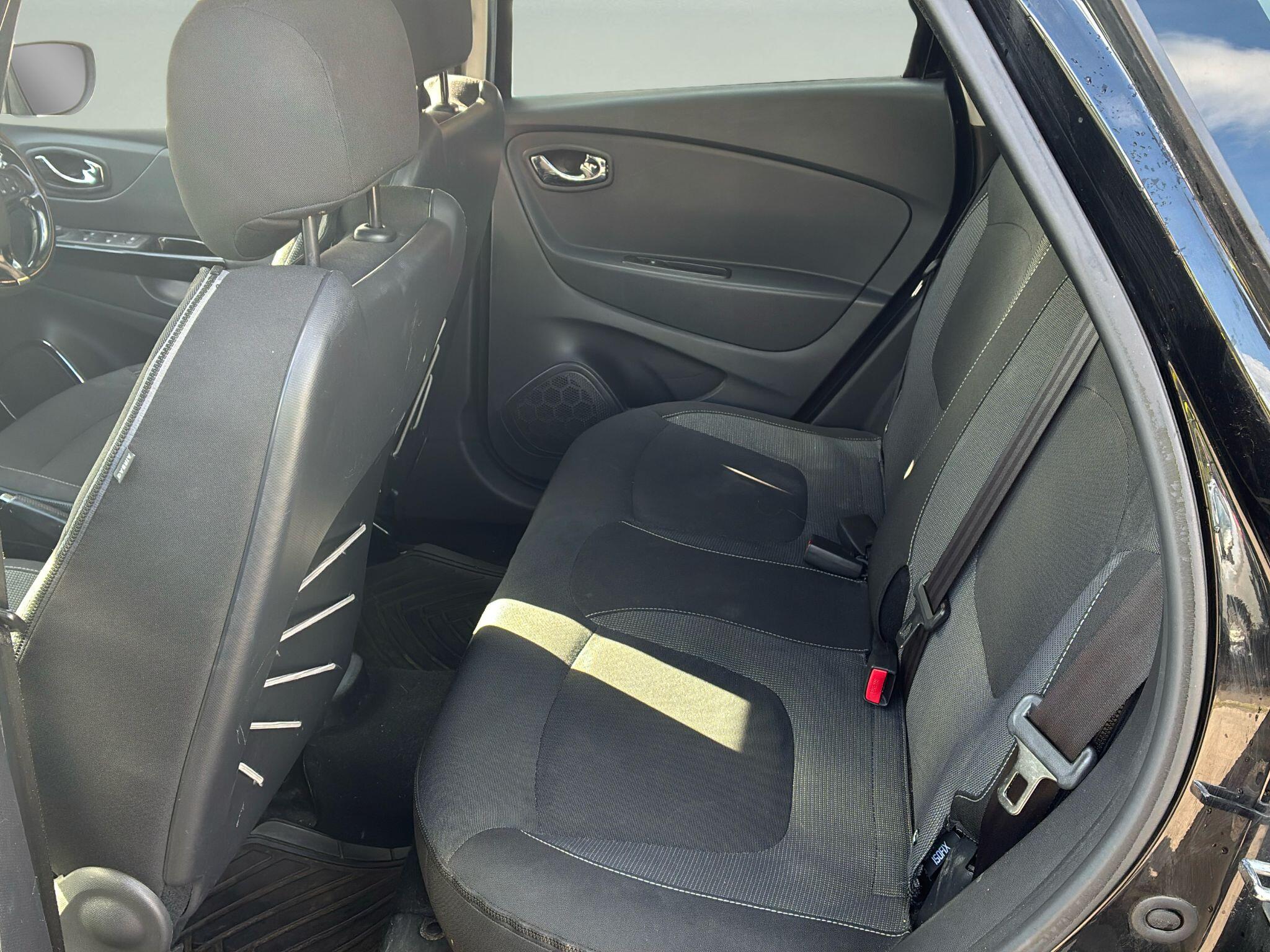 Renault Captur view 10