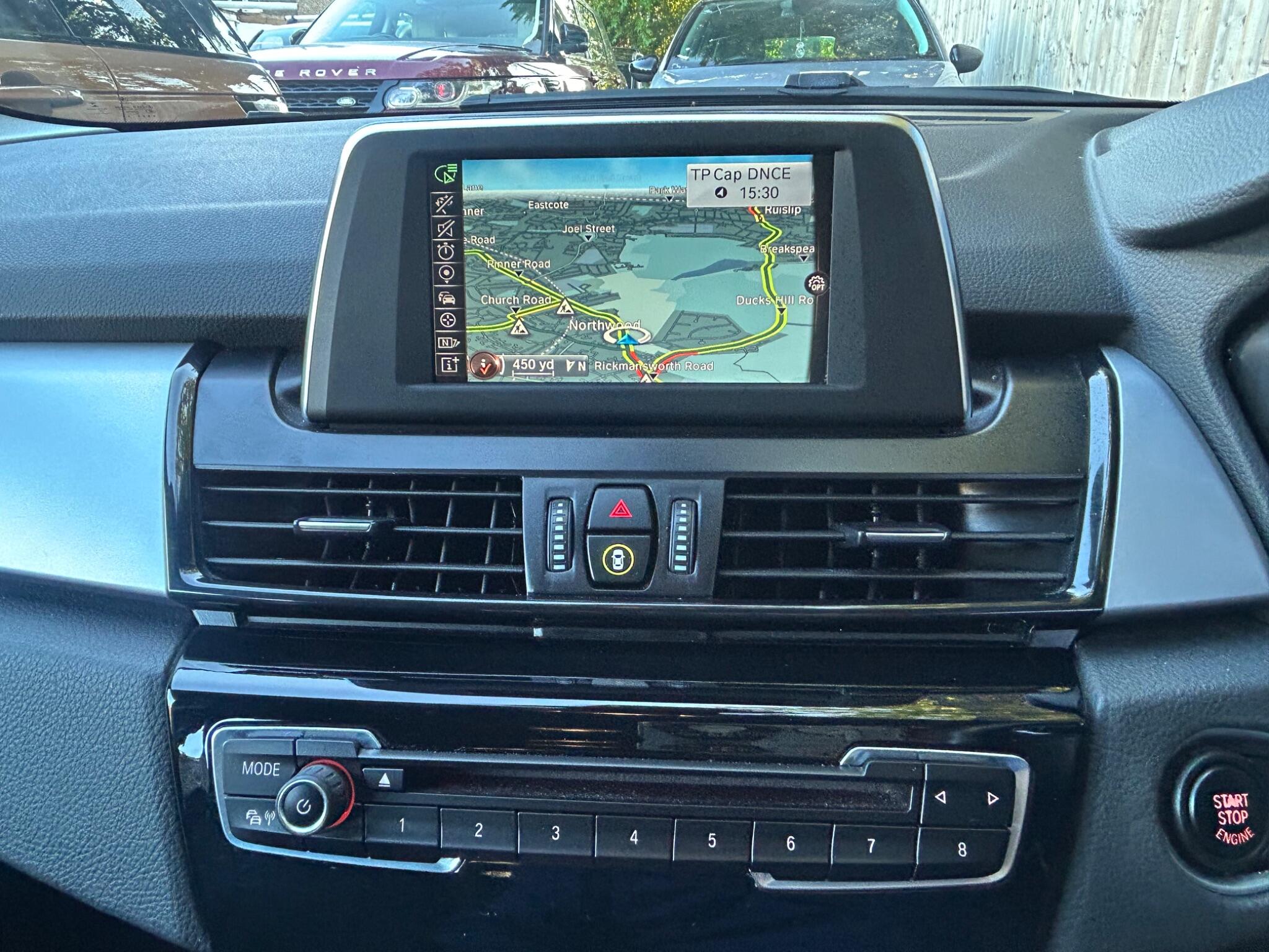 BMW 2 Series view 35
