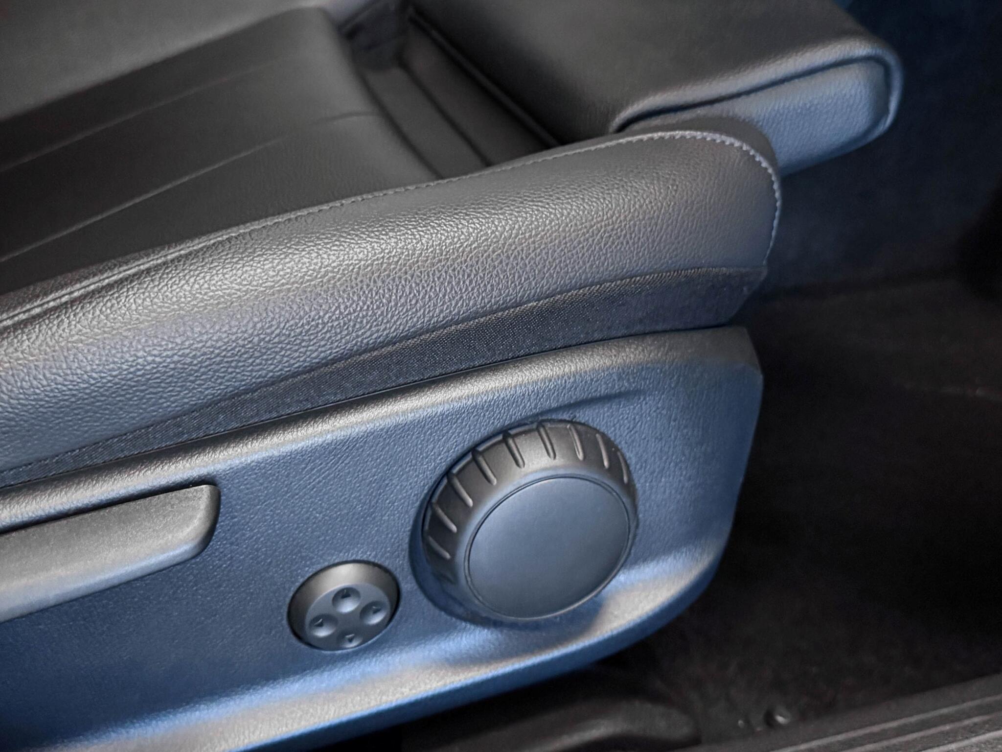 Mercedes-Benz A Class view 29