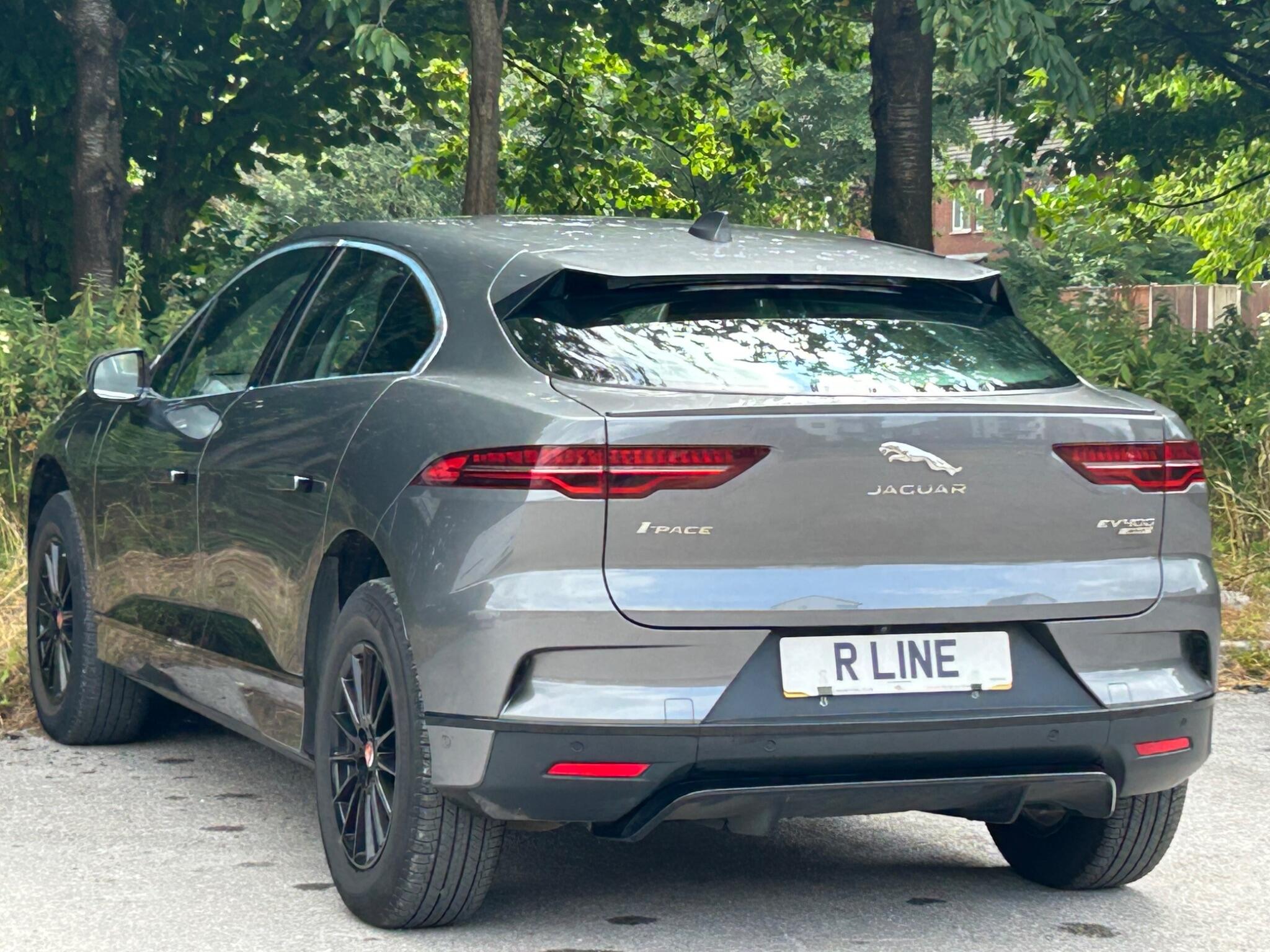 Jaguar I-Pace view 9