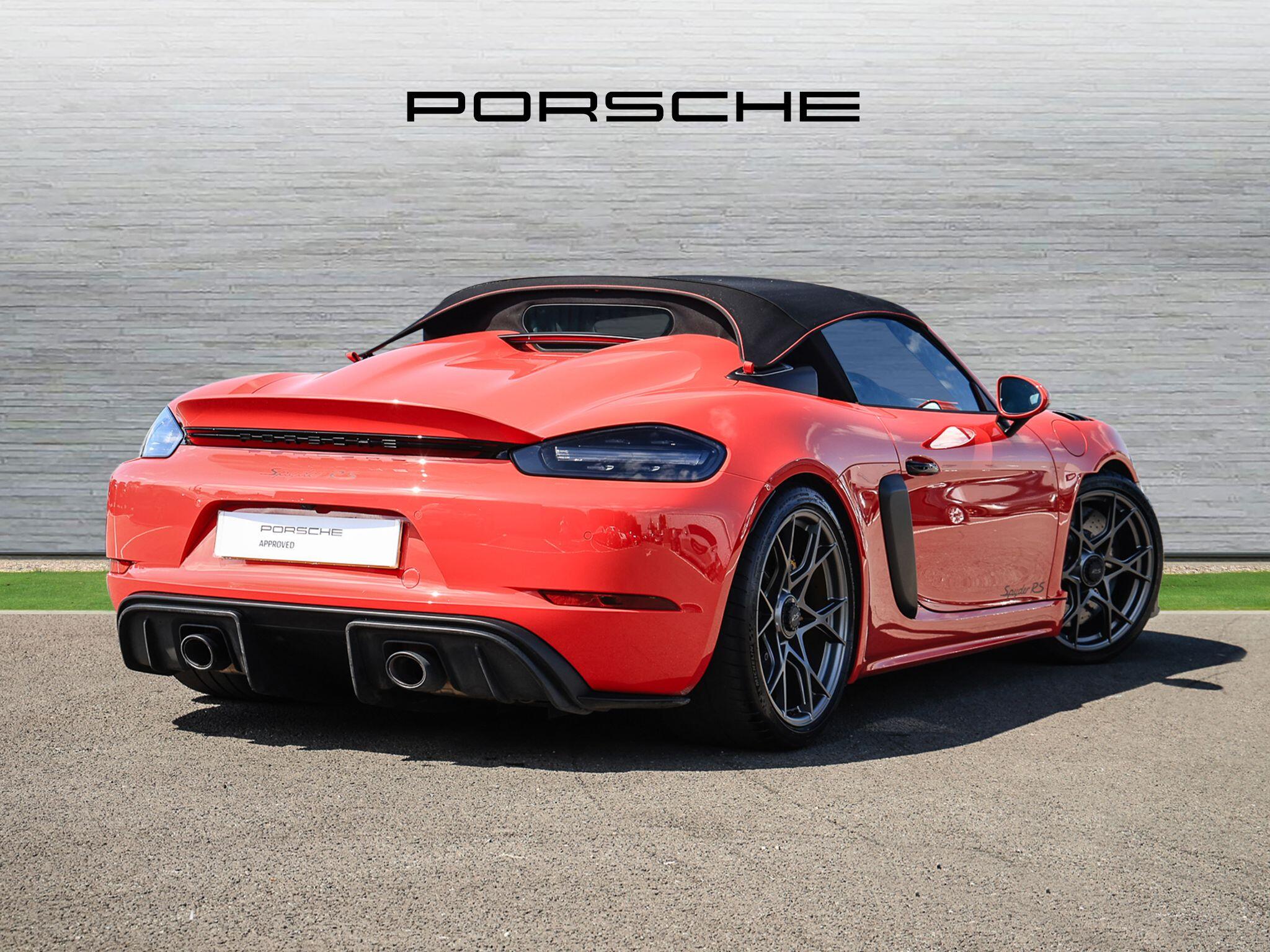 Porsche 718 Spyder view 50