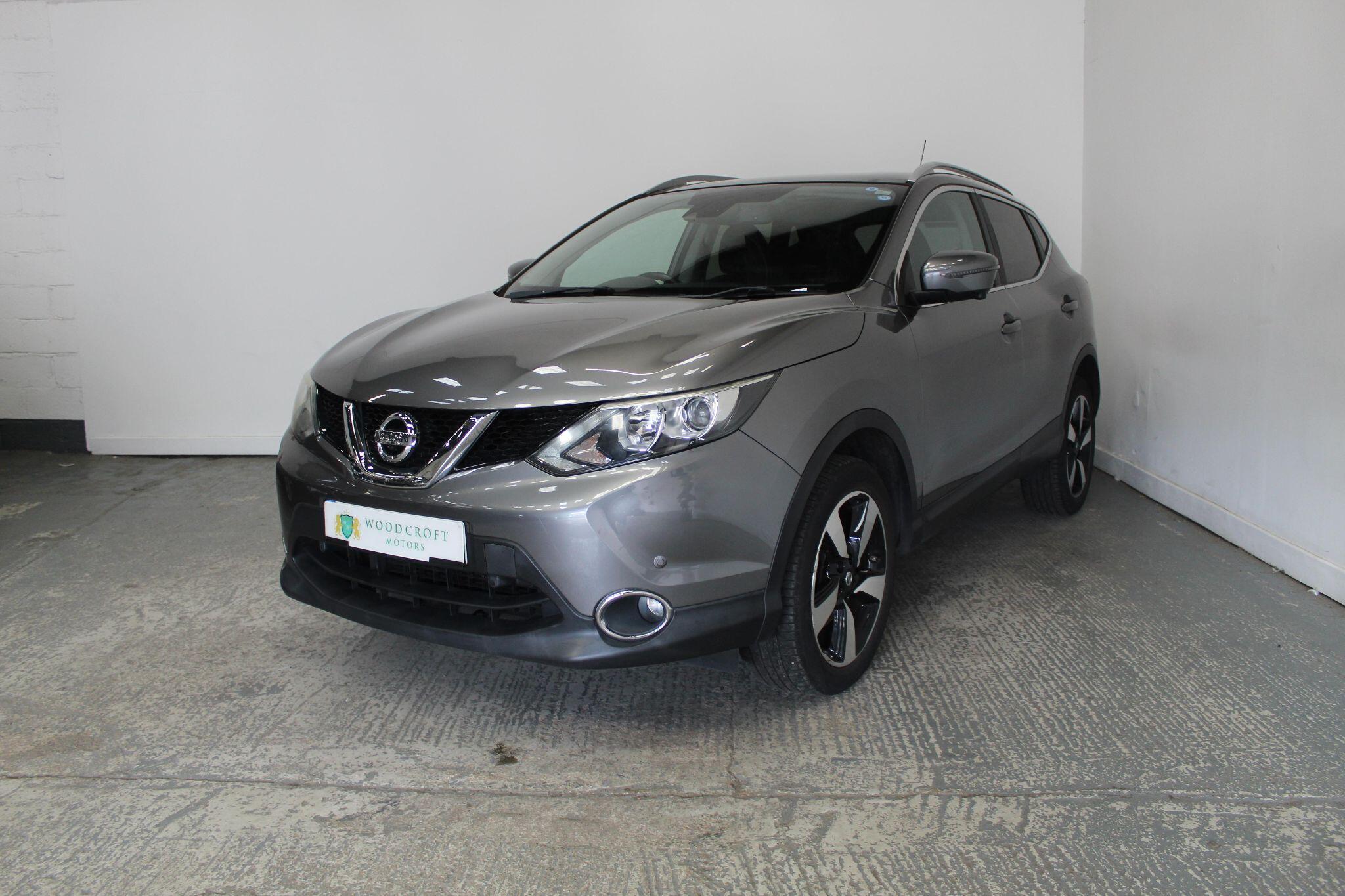 Nissan Qashqai view 2