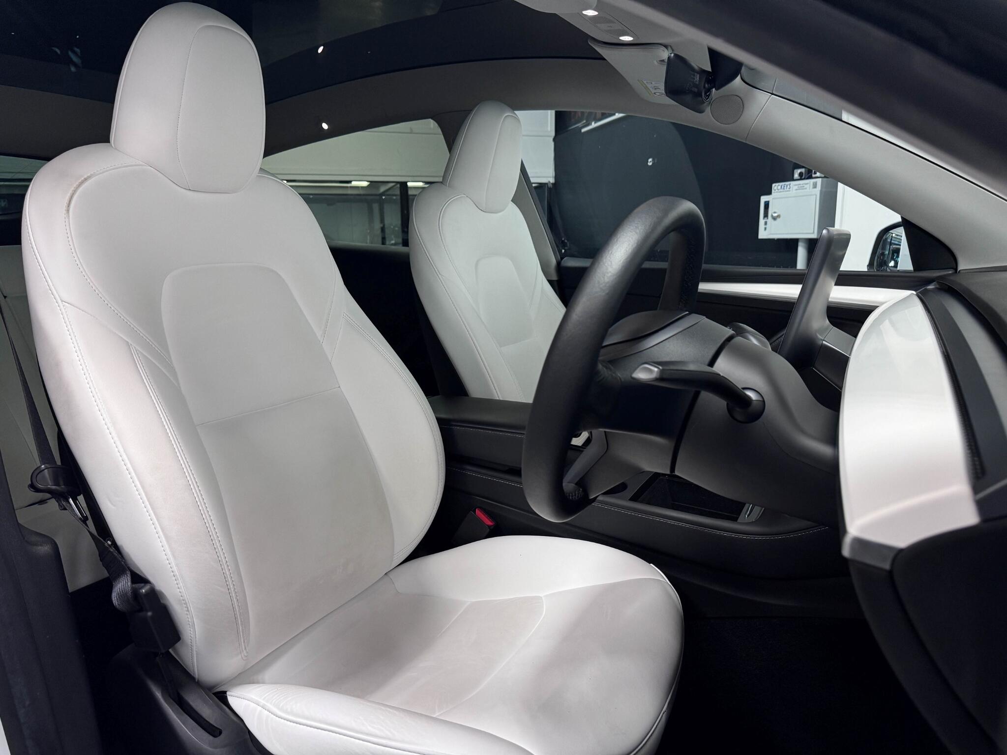 Tesla Model Y view 30