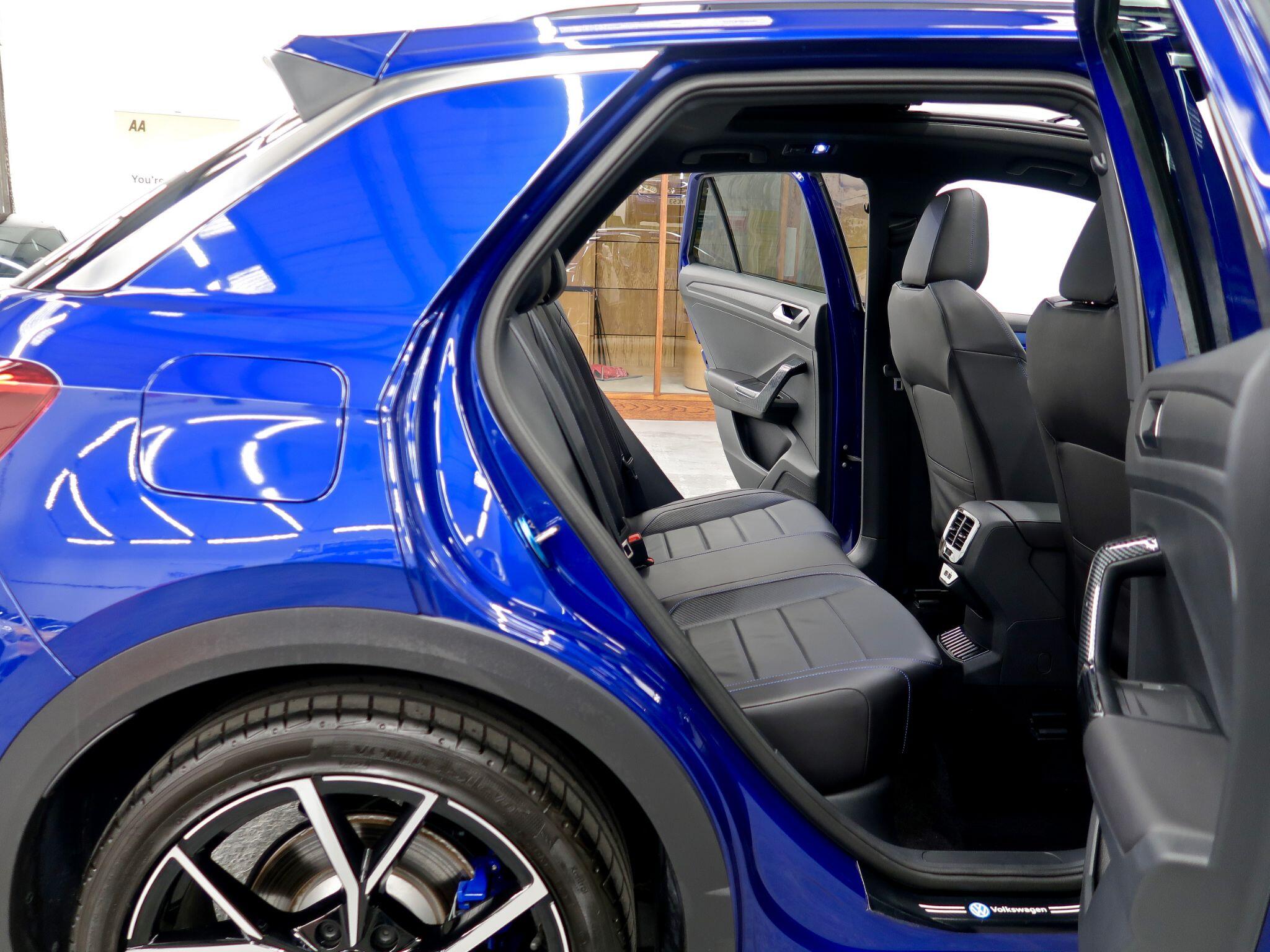 Volkswagen T-Roc view 45