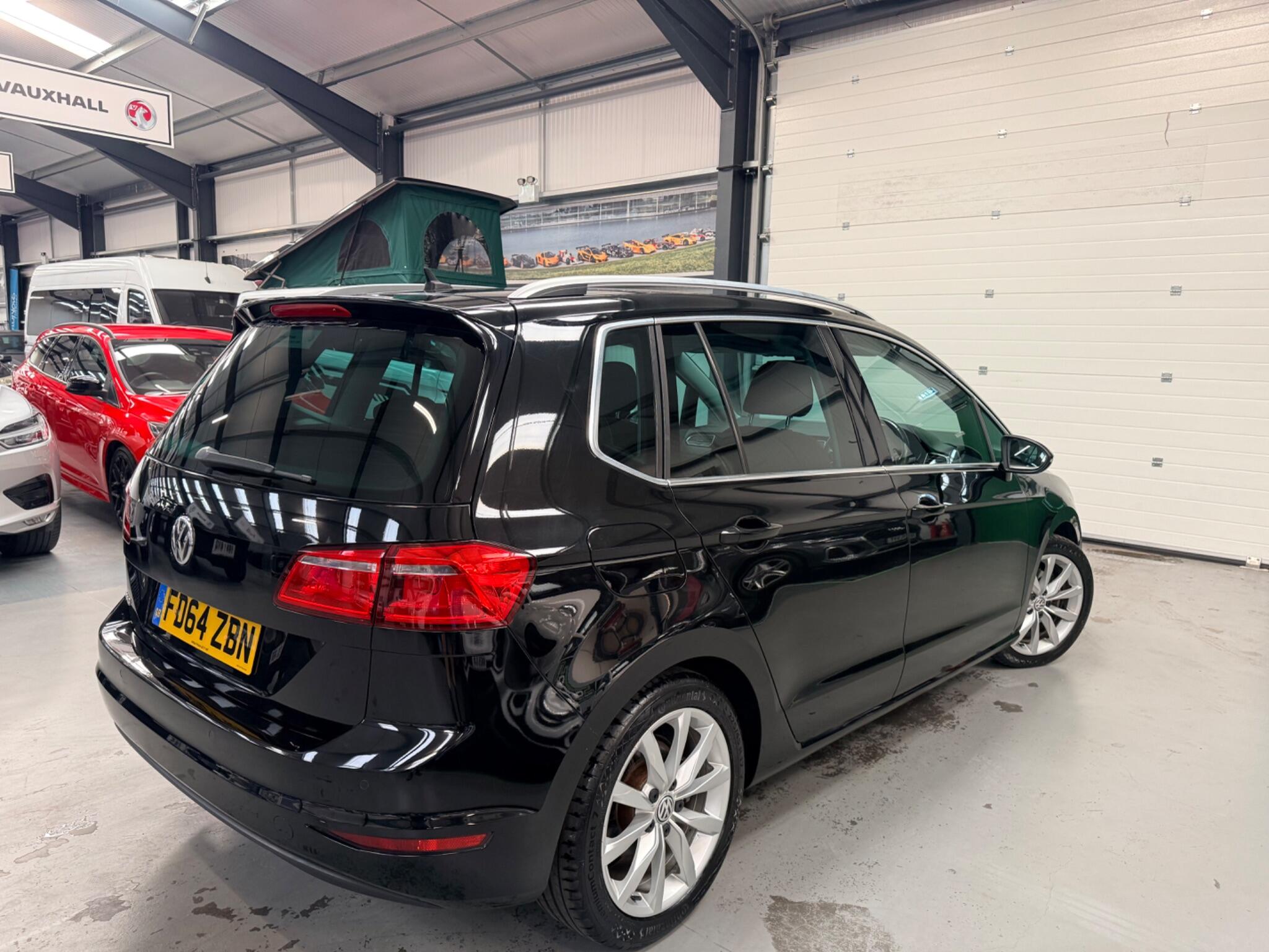 Volkswagen Golf Sportsvan view 14