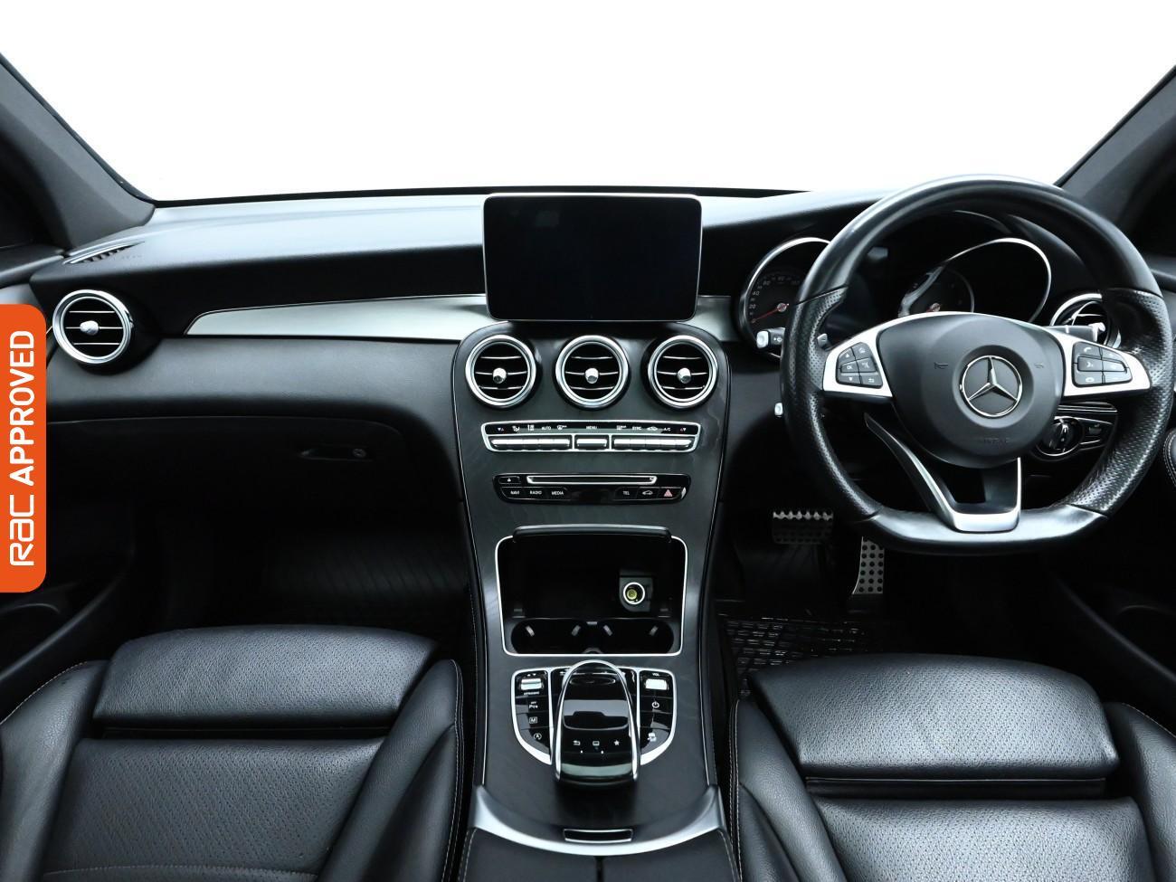 Mercedes-Benz GLC view 2
