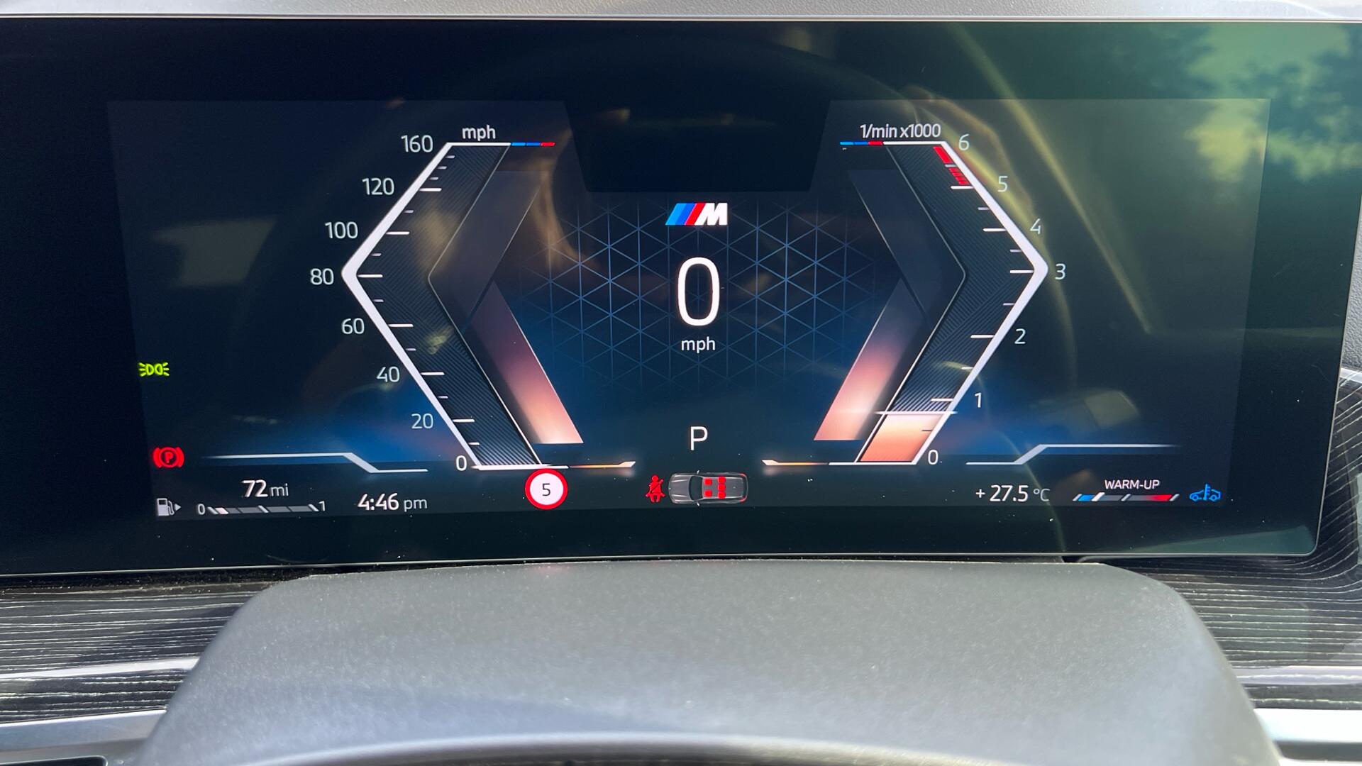 BMW X5 view 9