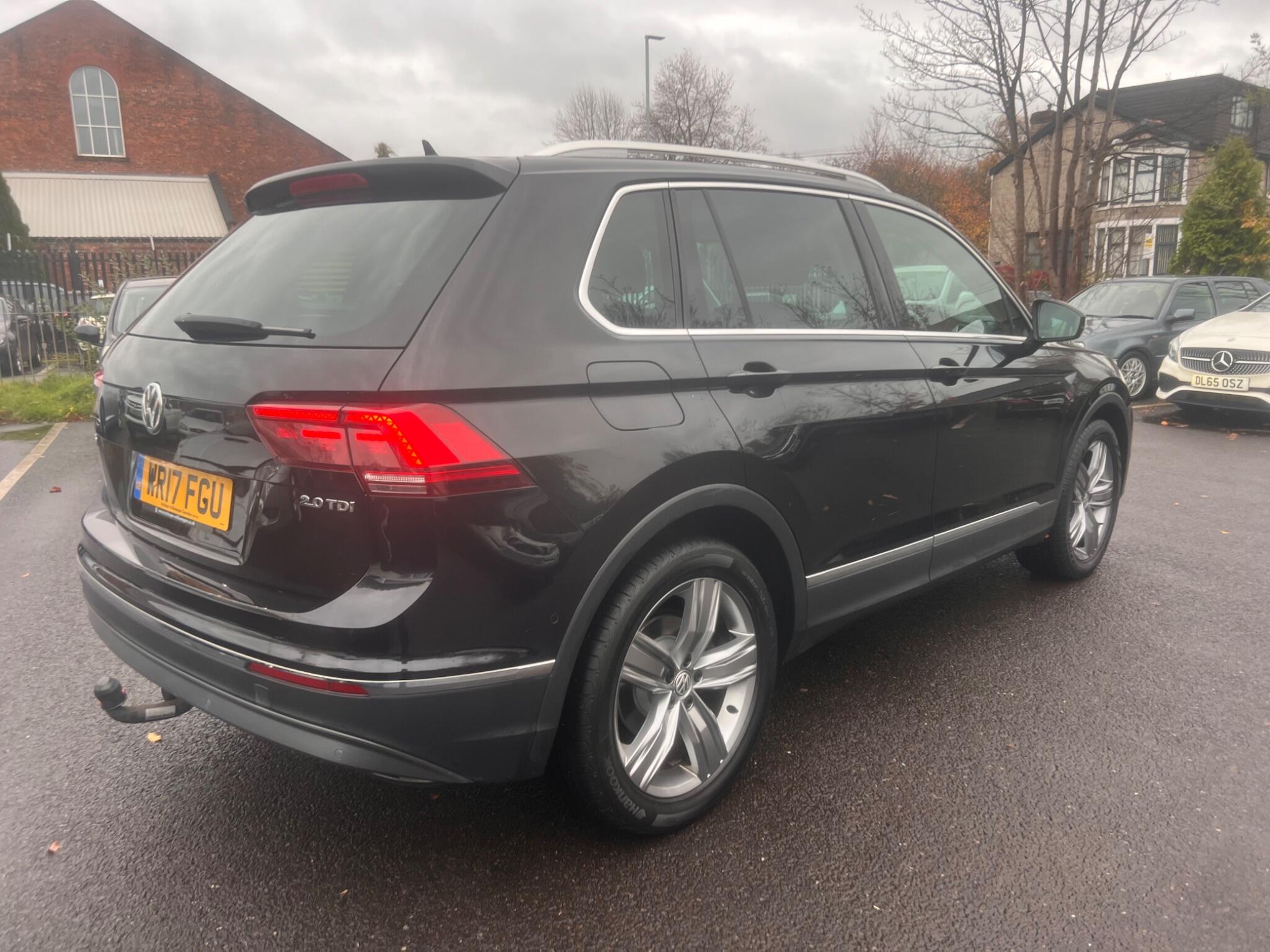 2017 Volkswagen Tiguan 2.0 TDI BlueMotion Tech SEL Euro 6 (s/s) 5dr • 52,000 miles image 7