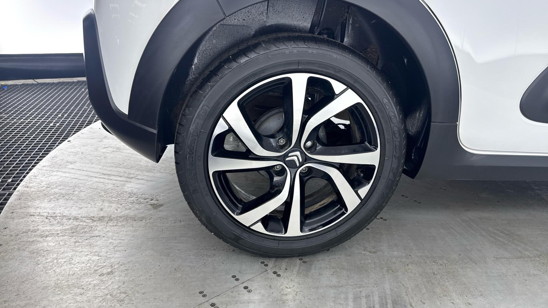 Citroen C3 view 18