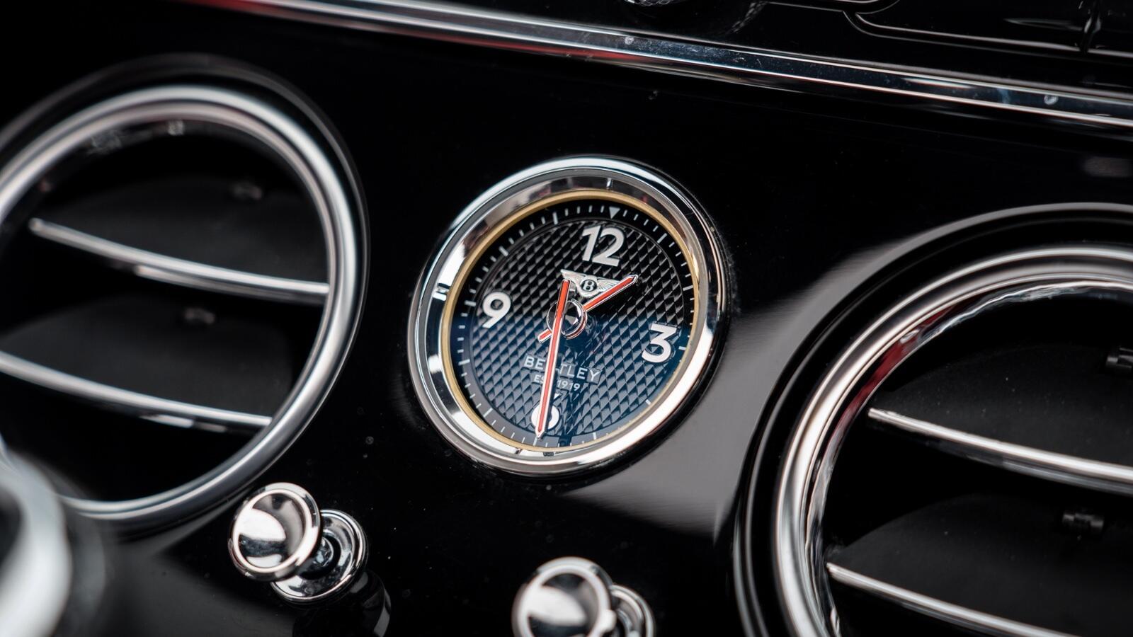 Bentley Continental view 26