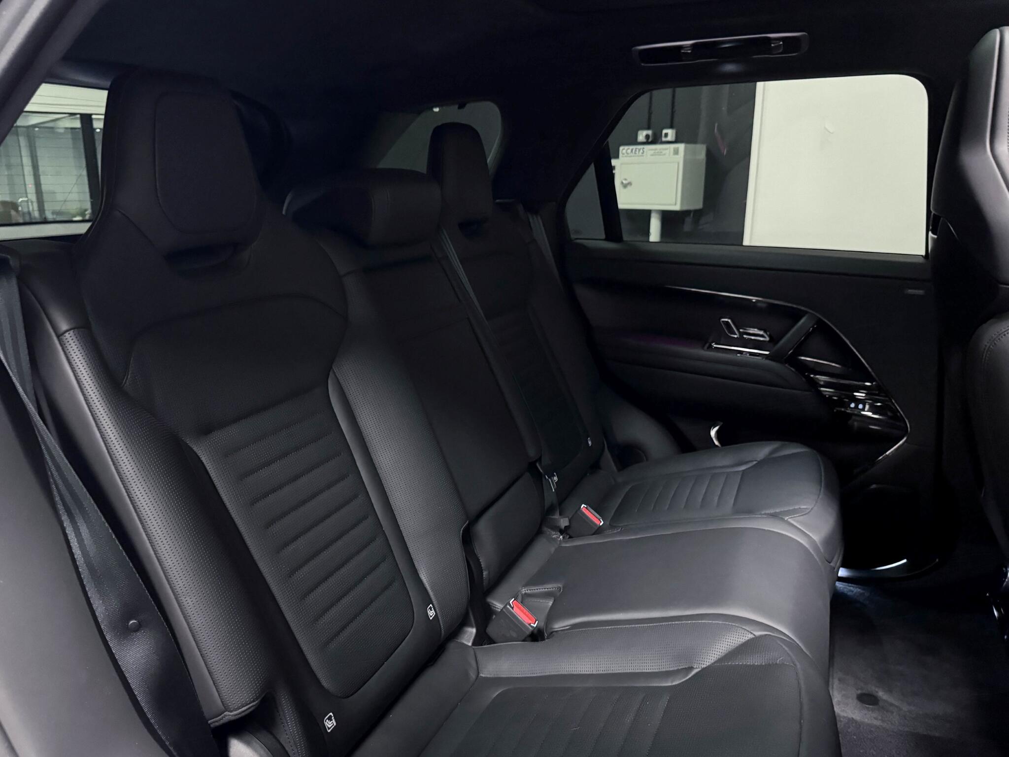 Land Rover Range Rover Sport view 33