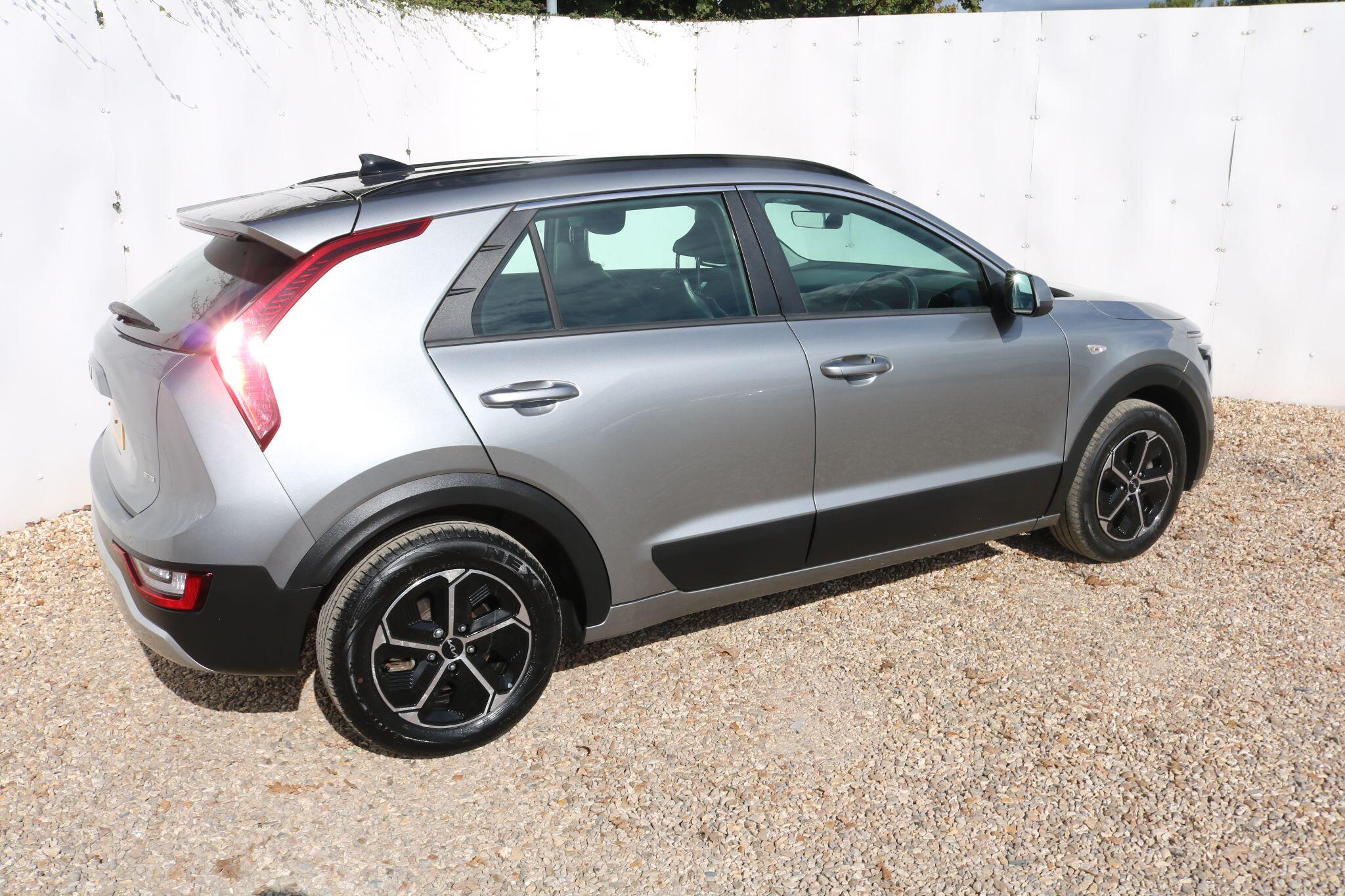Kia Niro view 7