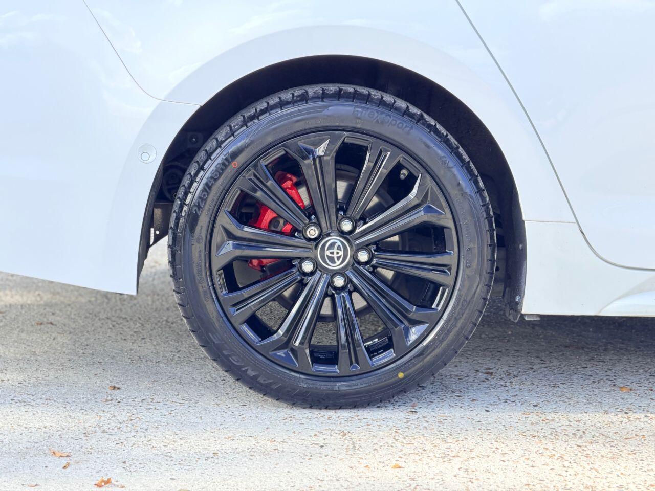 Toyota Corolla view 12