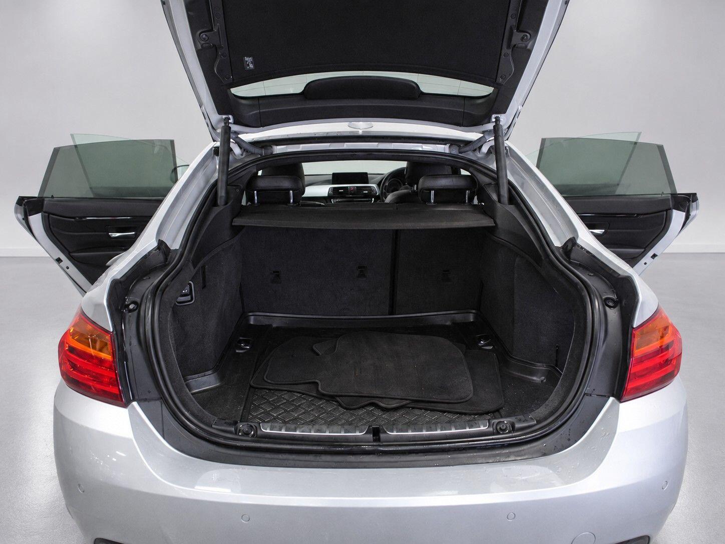 BMW 4 Series view 26