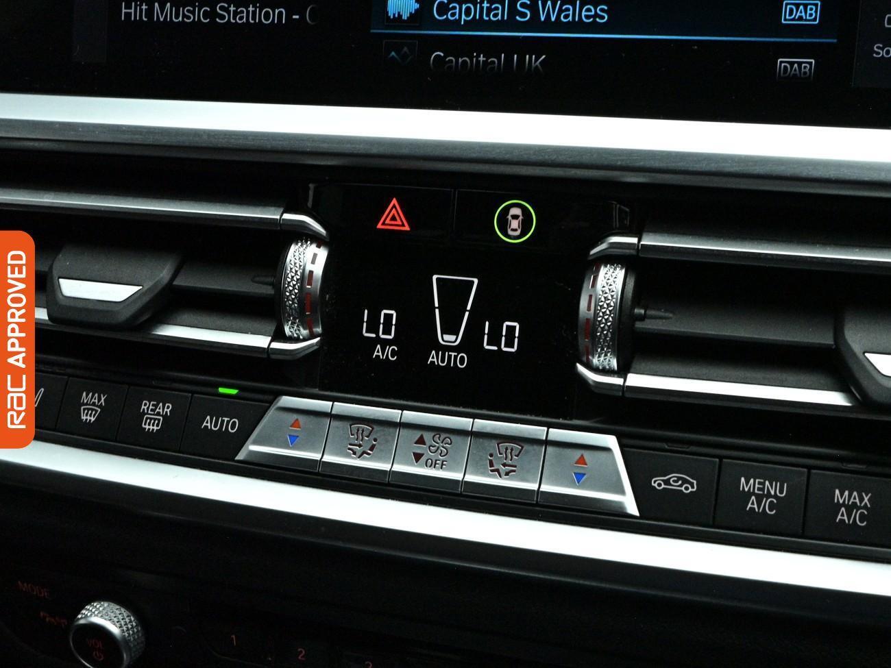 BMW 3 Series view 18