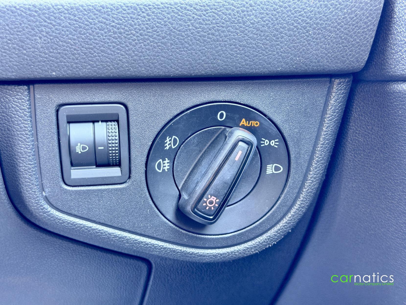 Volkswagen Polo view 38