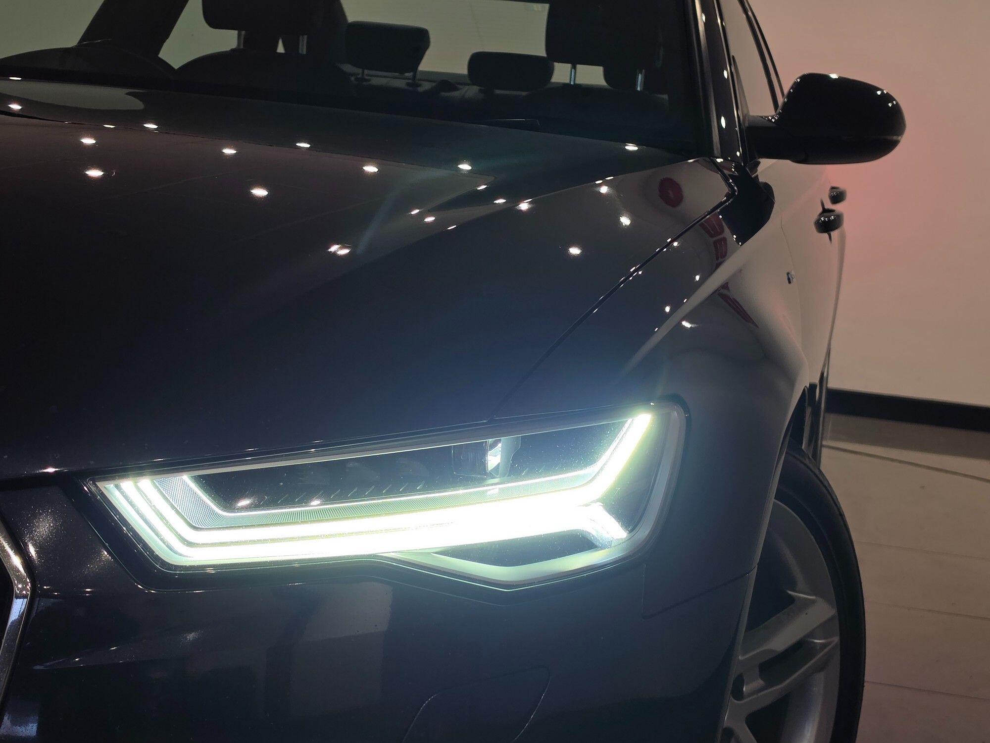 Audi A6 view 14