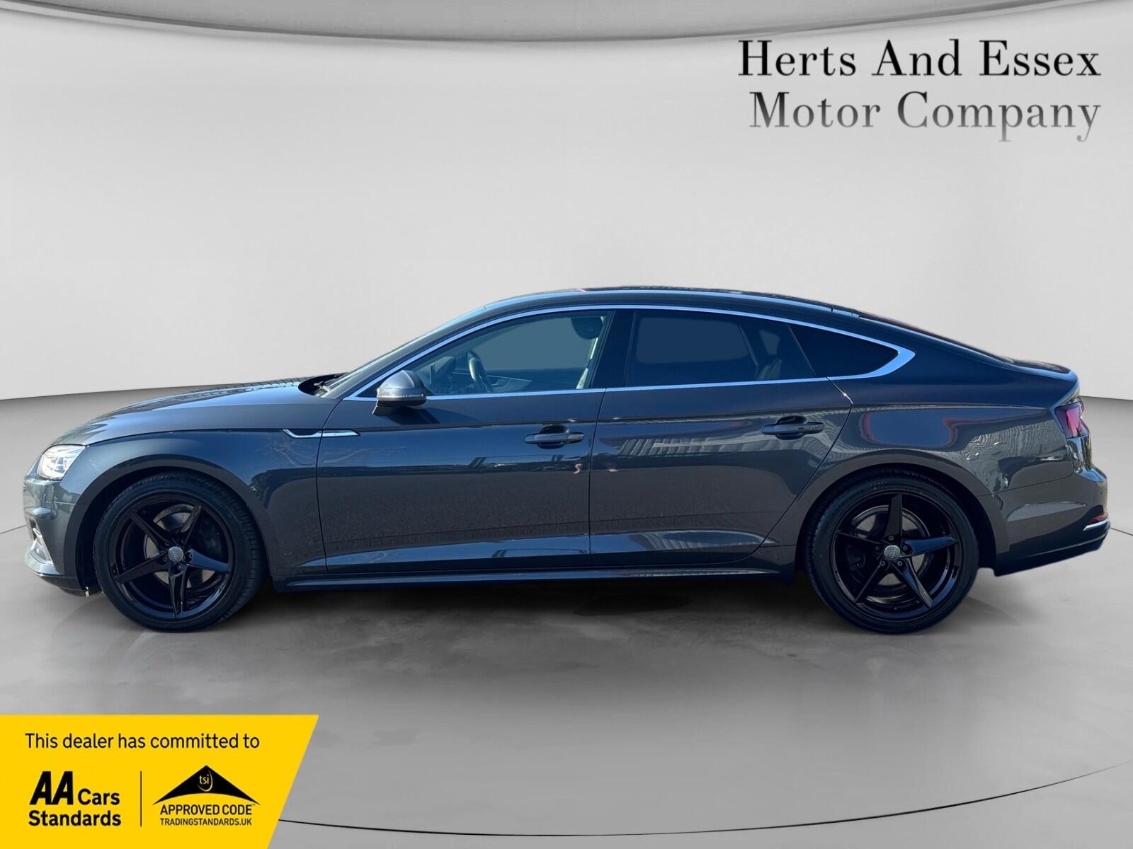 Audi A5 view 5